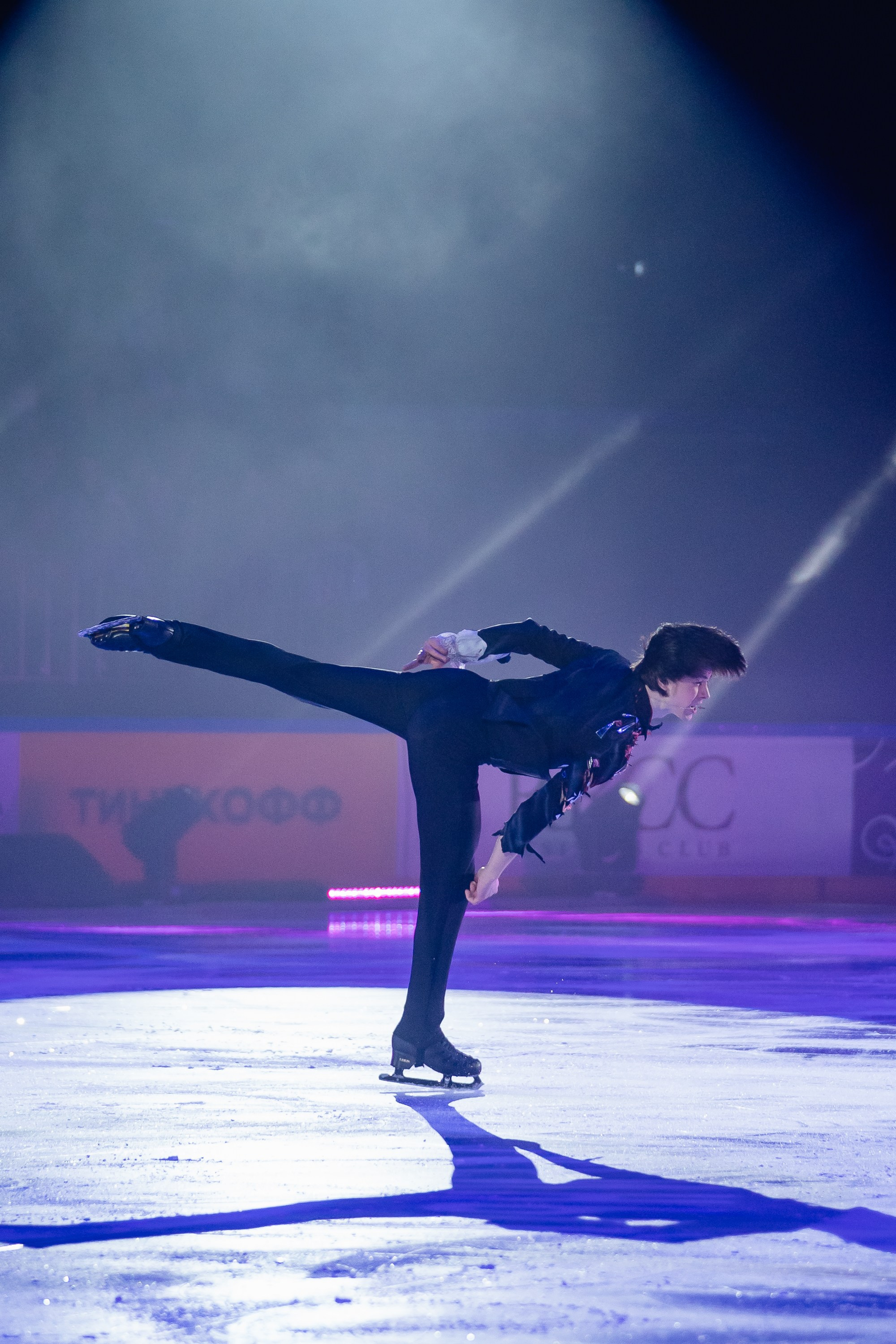 Шоу «Чемпионы на льду» в Новосибирске. Воробьева Ксения — Спортивный и танцевальный фотограф Новосибирск
