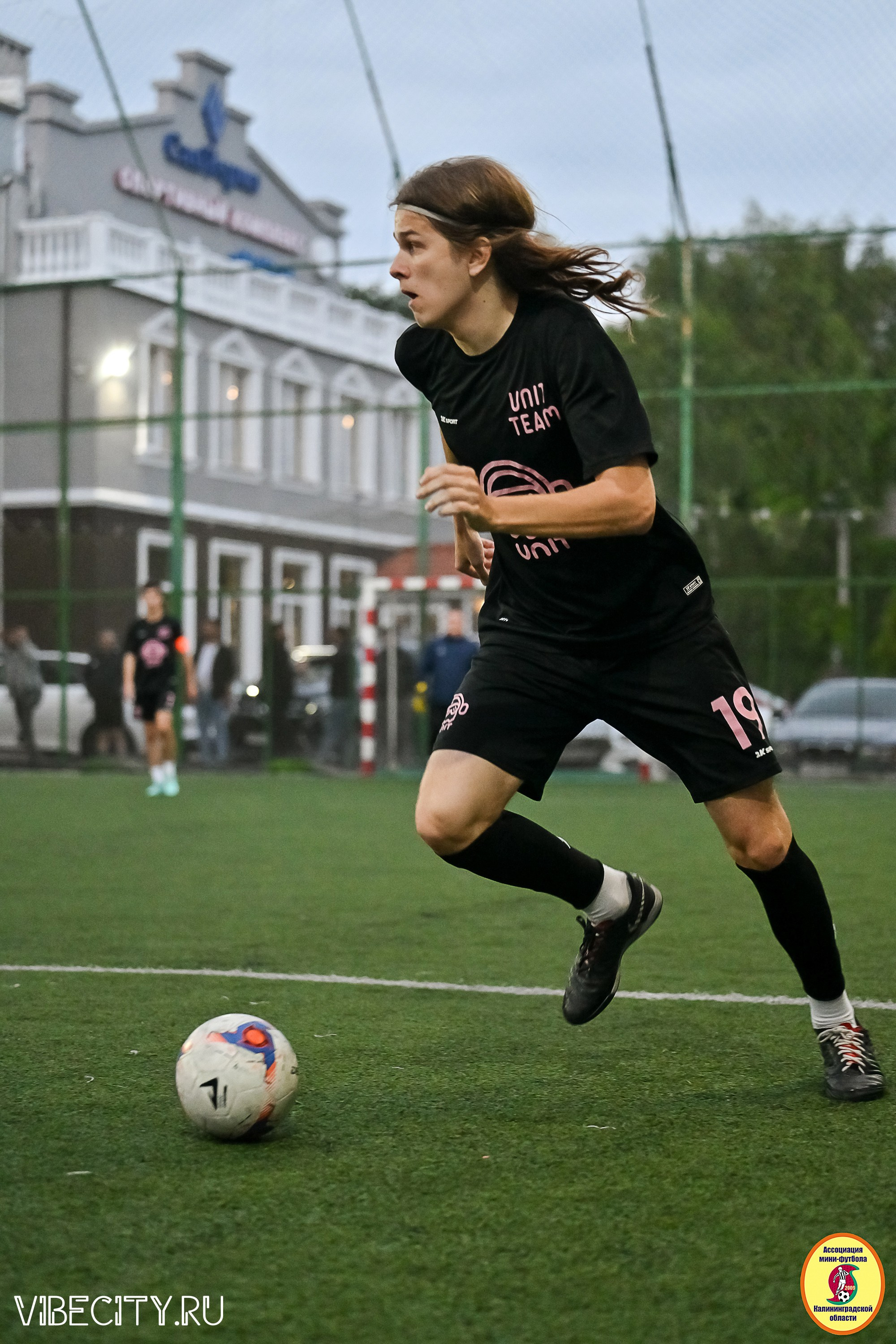 ИГРЫ МИНИ-ФУТБОЛЬНОЙ И КОРПОРАТИВНОЙ ЛИГИ. VIBECITY.RU Вайб Сити Ру Фоторепортажи Фотоотчеты Калининград
