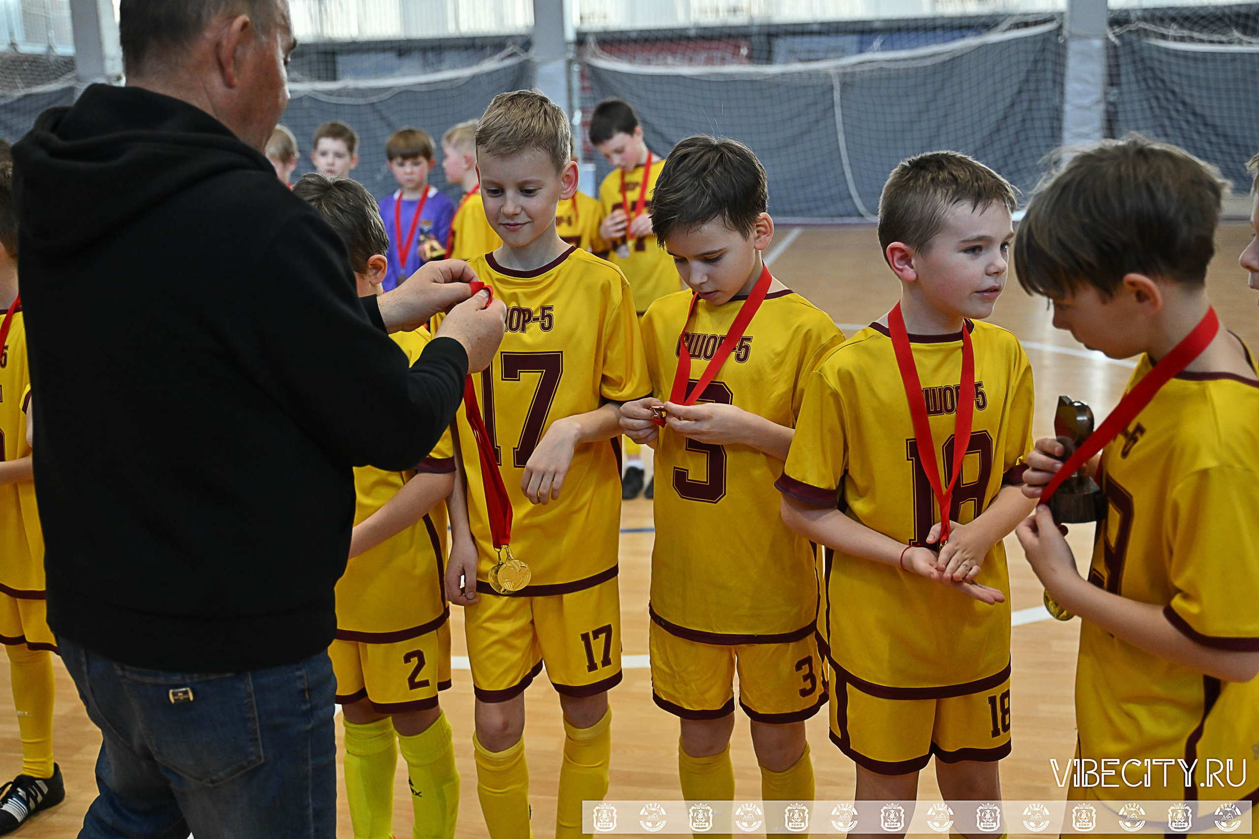 БАЛТИЙСКАЯ ЛИГА ПО ФУТЗАЛУ U10. VIBECITY.RU Вайб Сити Ру Фоторепортажи Фотоотчеты Калининград