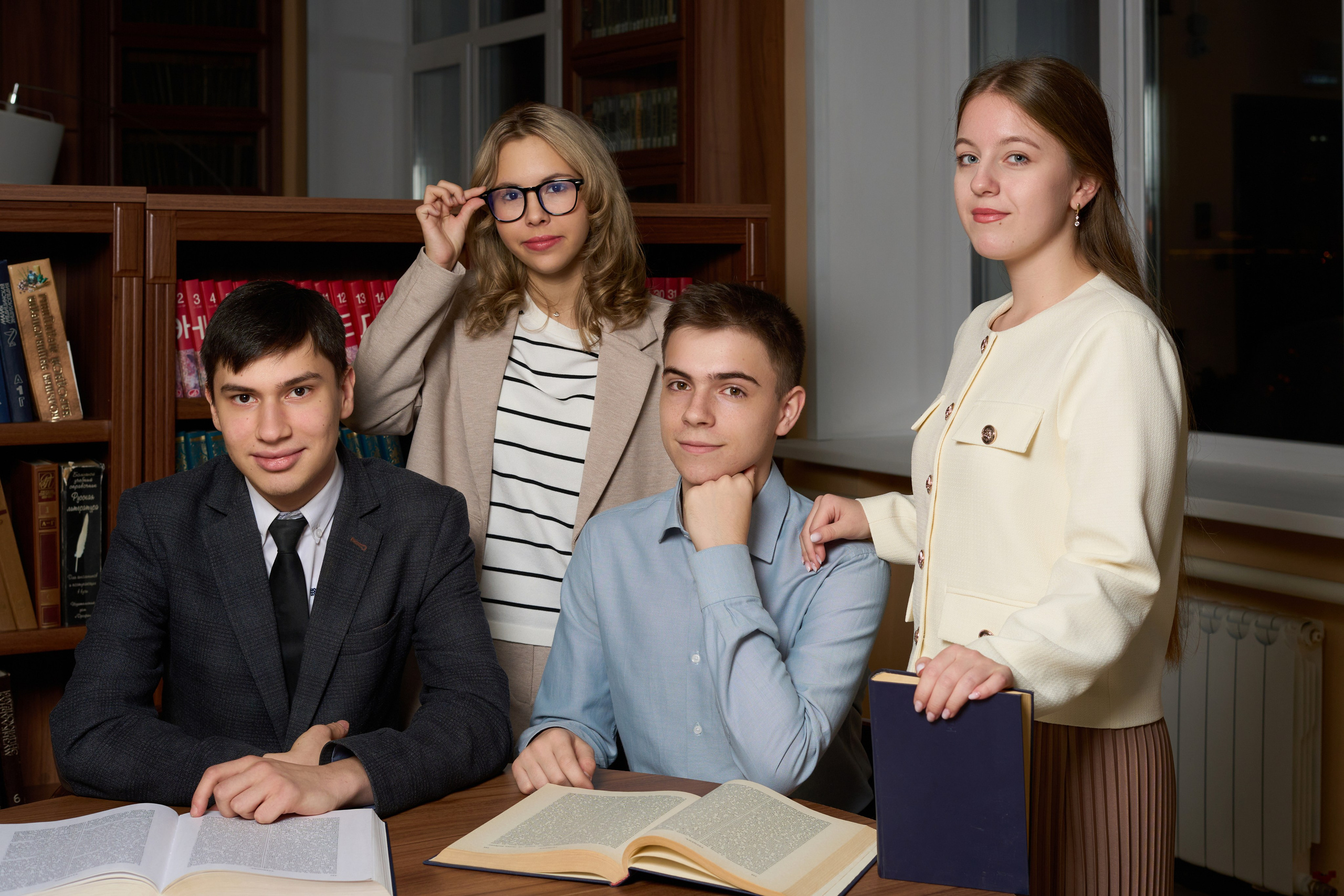 Съёмка выпускников 9 и 11 классов. Детский и семейный фотограф в Нижнем Тагиле Светлана Пономаренко