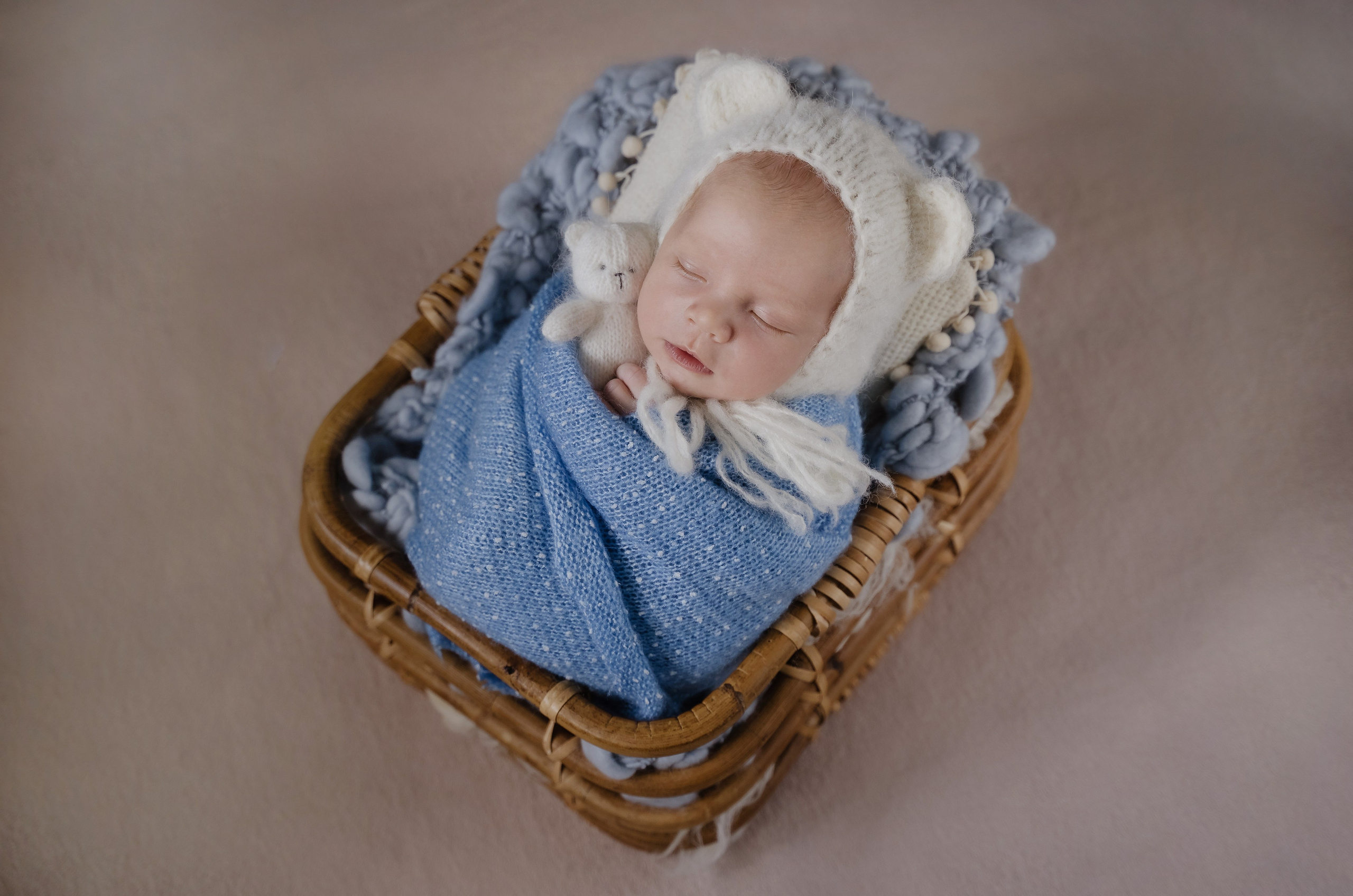 Фотосессия новорожденного в Москве