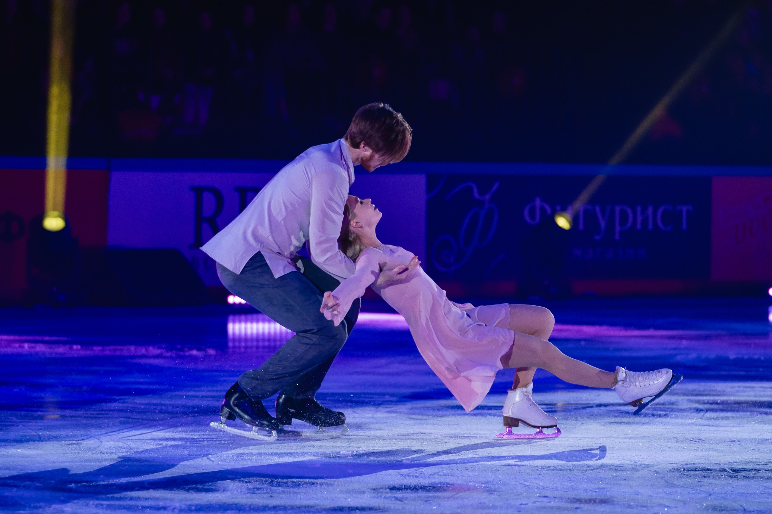 Шоу «Чемпионы на льду» в Новосибирске. Воробьева Ксения — Спортивный и танцевальный фотограф Новосибирск