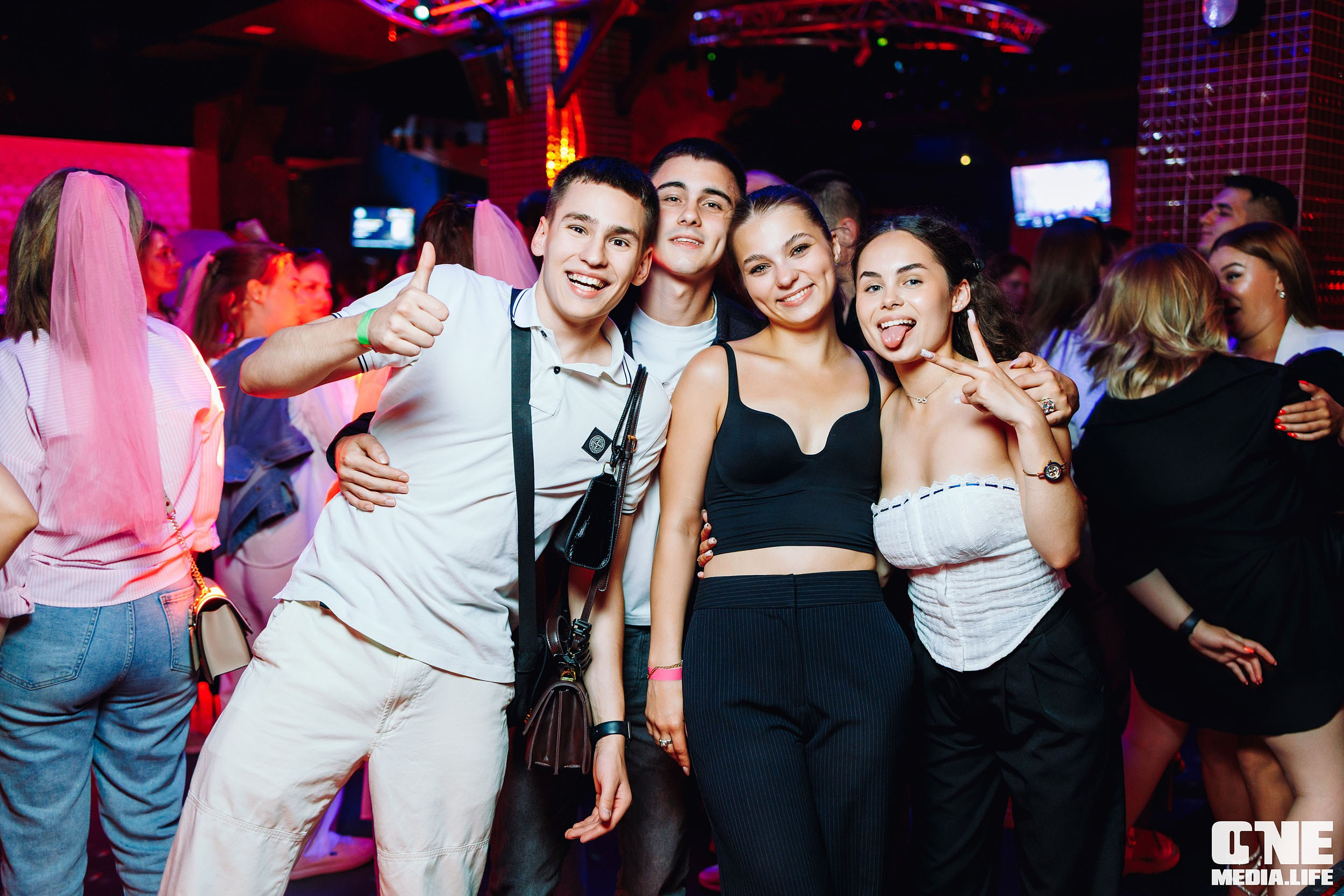 Фоторепортаж из РК Планета. One Media Life: фоторепортажи, фотоотчеты с мероприятий и заведений