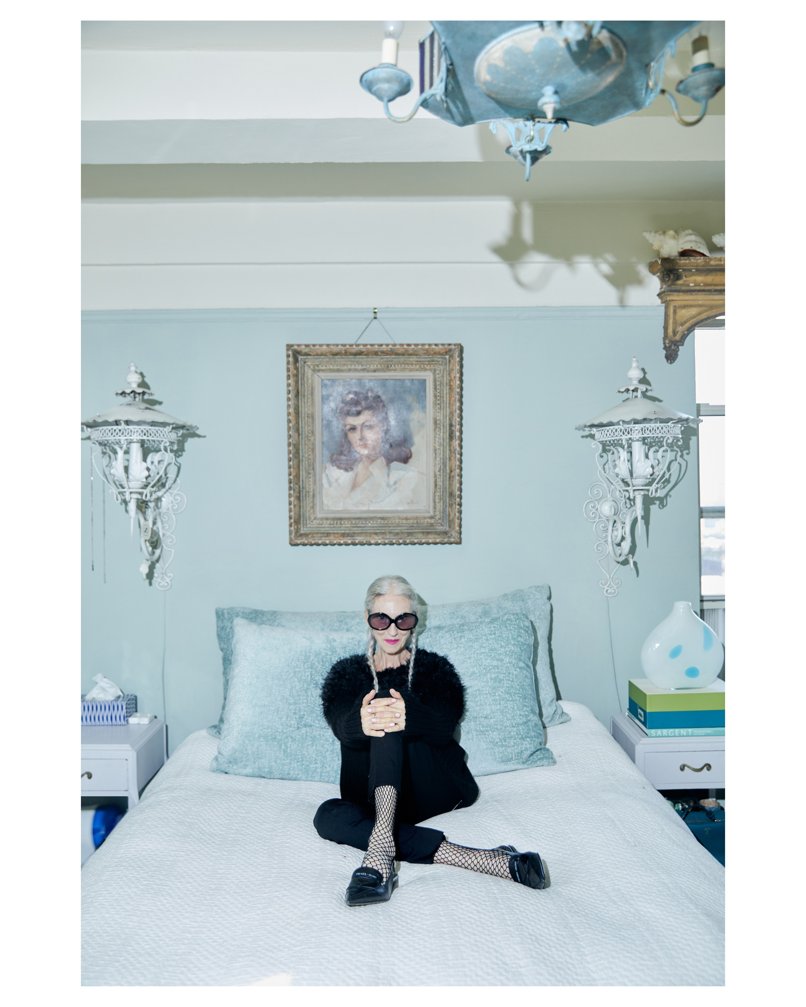 LINDA RODIN. WOMEN OF NEW YORK