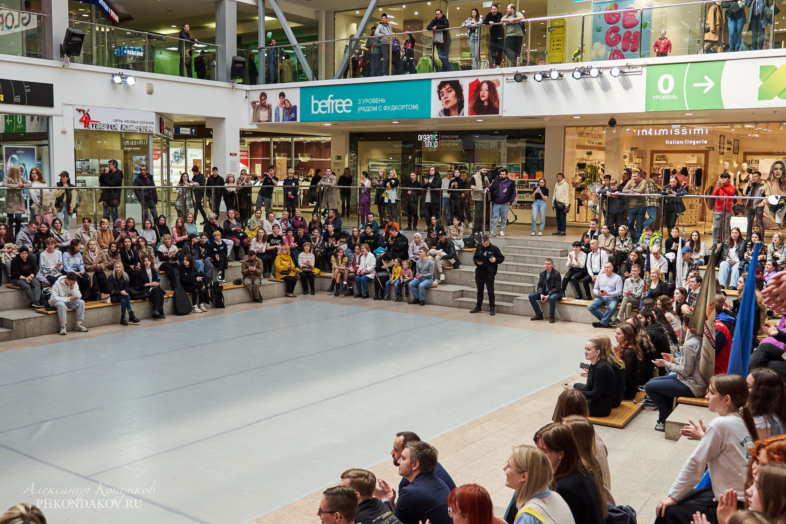 Открытие студенческой весны 2024 в г. Иваново. Фотограф в Иваново: Каталожная съемка одежды и постельного белья, Wildberries