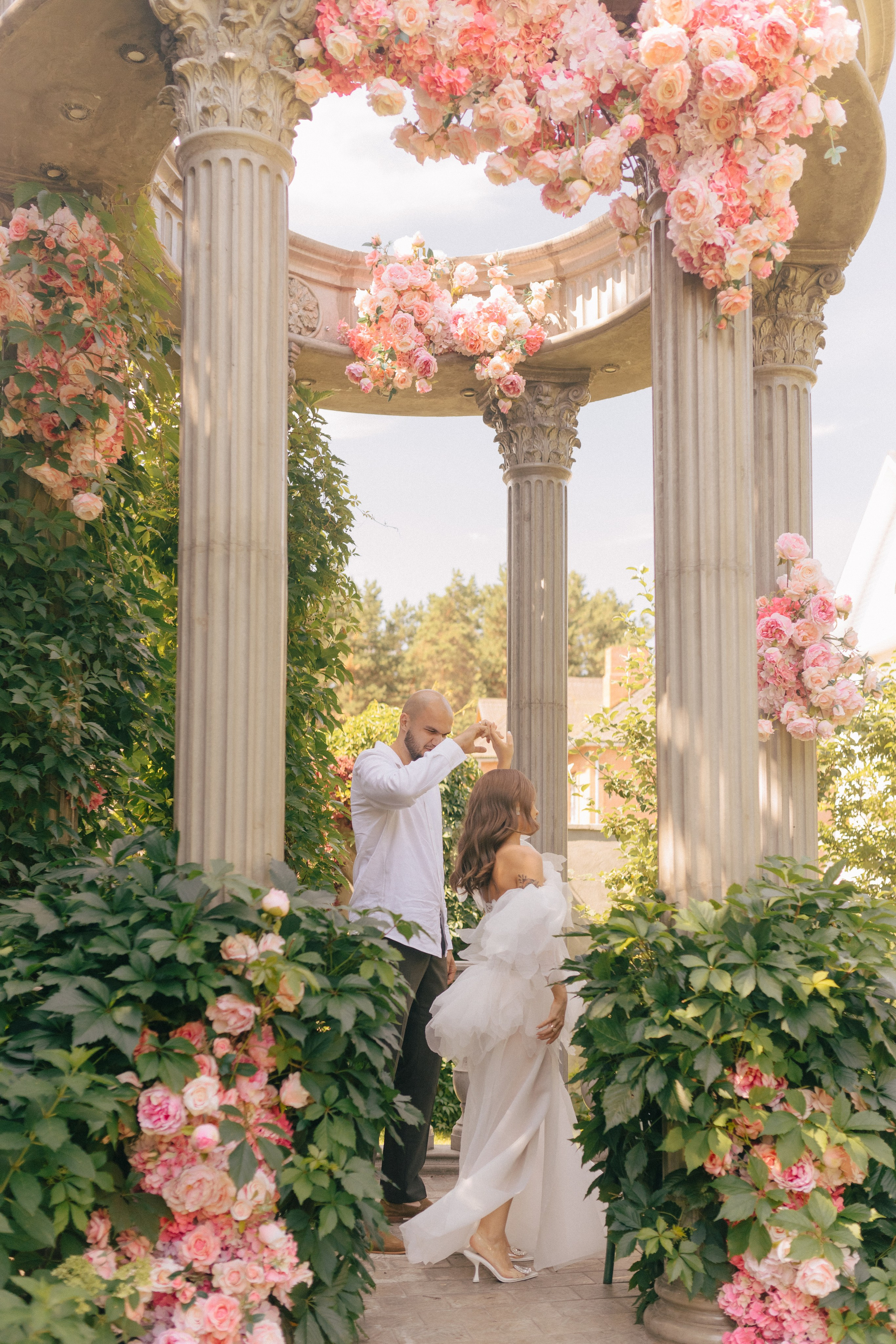 Свадебные платья