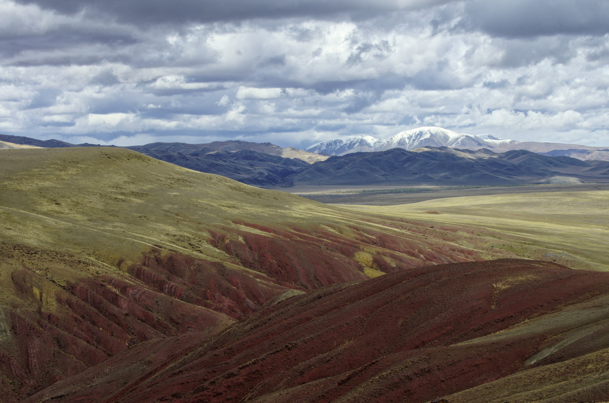 Это не фотошоп. Я видел это в горах Алтая. Семоха Валерий. Фотограф