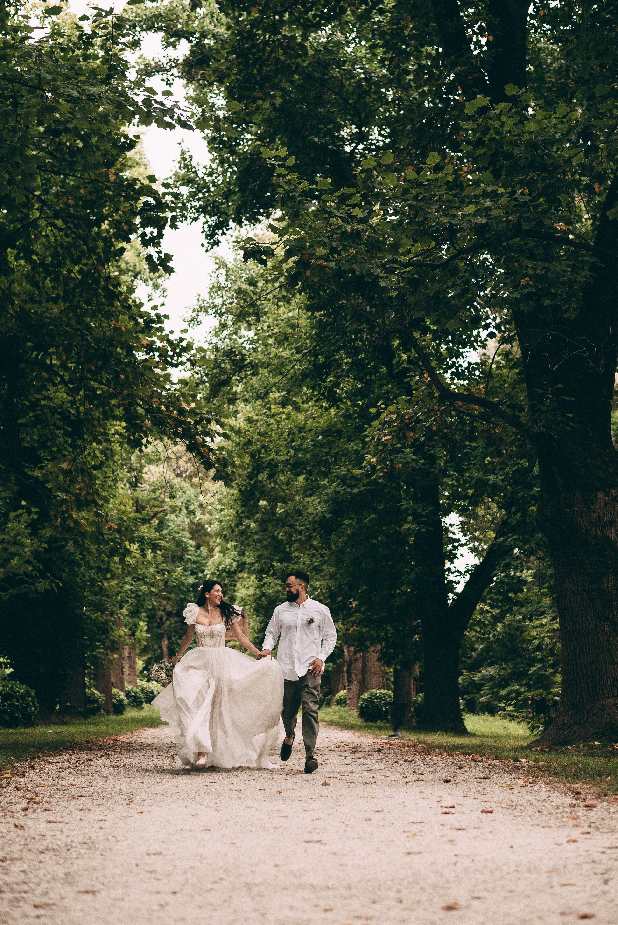 Фотосессия свадьбы, семейная фыотосессия в парке Южные культуры Сириус. Фотограф в Сочи — Маргарита Поганова