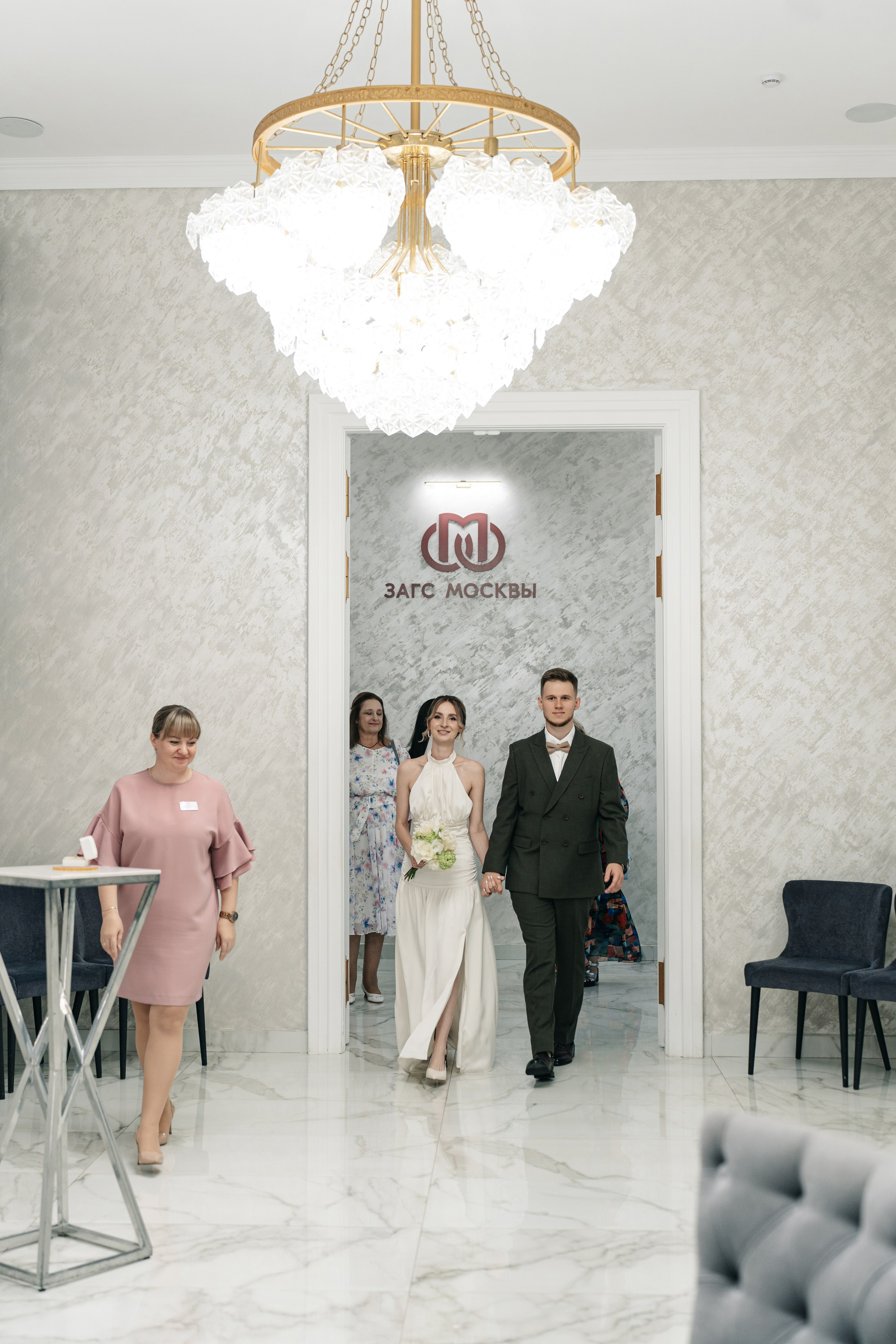 Свадебная фотосессия в Кутузовском ЗАГС