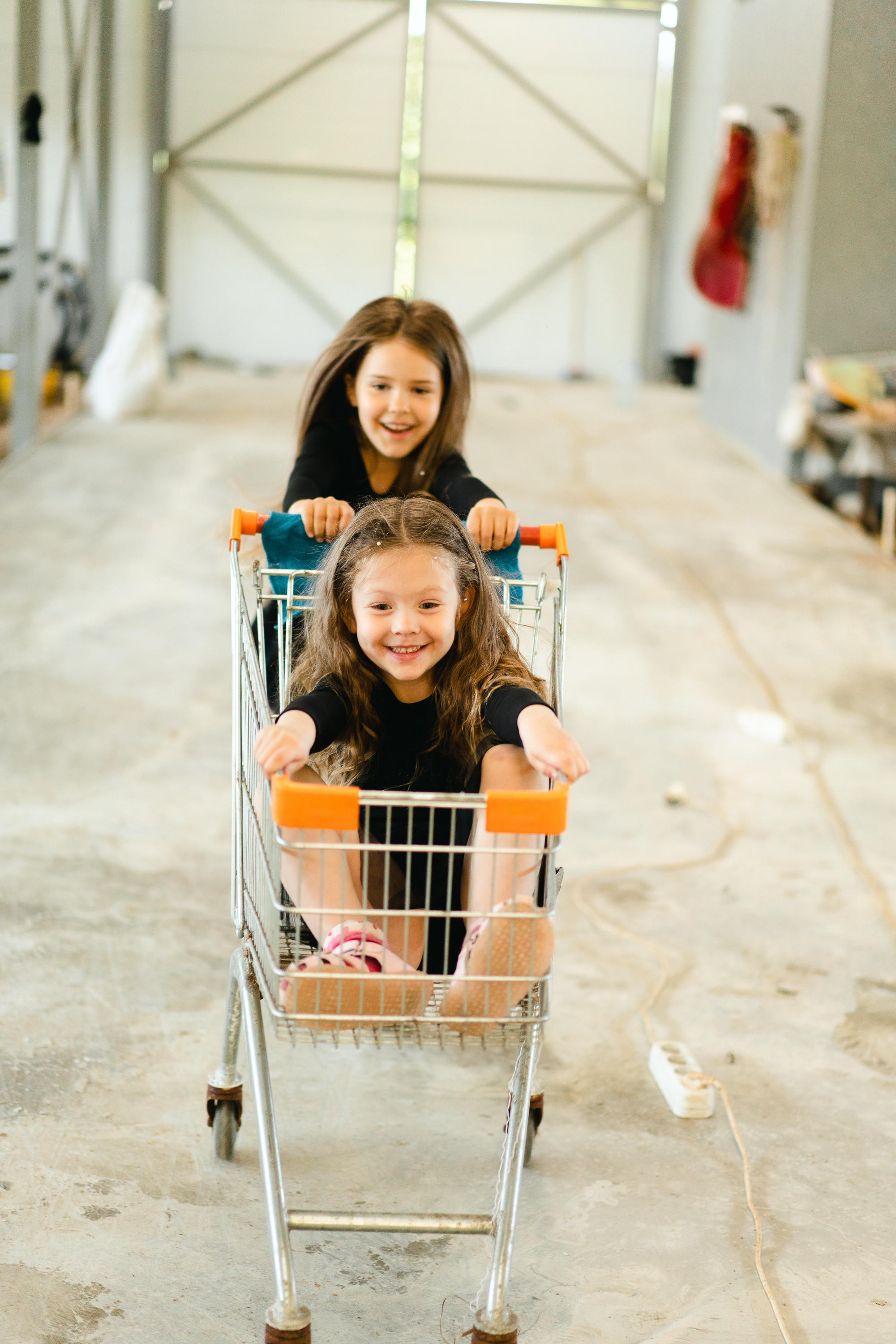 Девочки в Ивашево. Фотограф Карина Клапотовская в Москве и Московской области