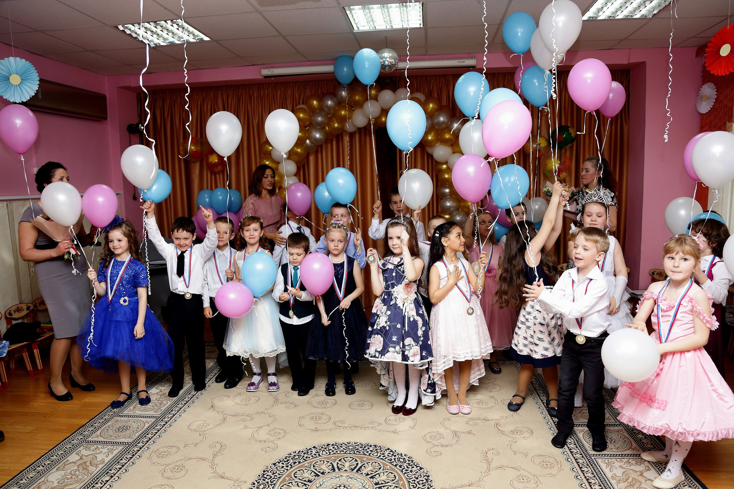 Выпускной детский сад. Детский, семейный и школьный фотограф в Москве Орехова Марина