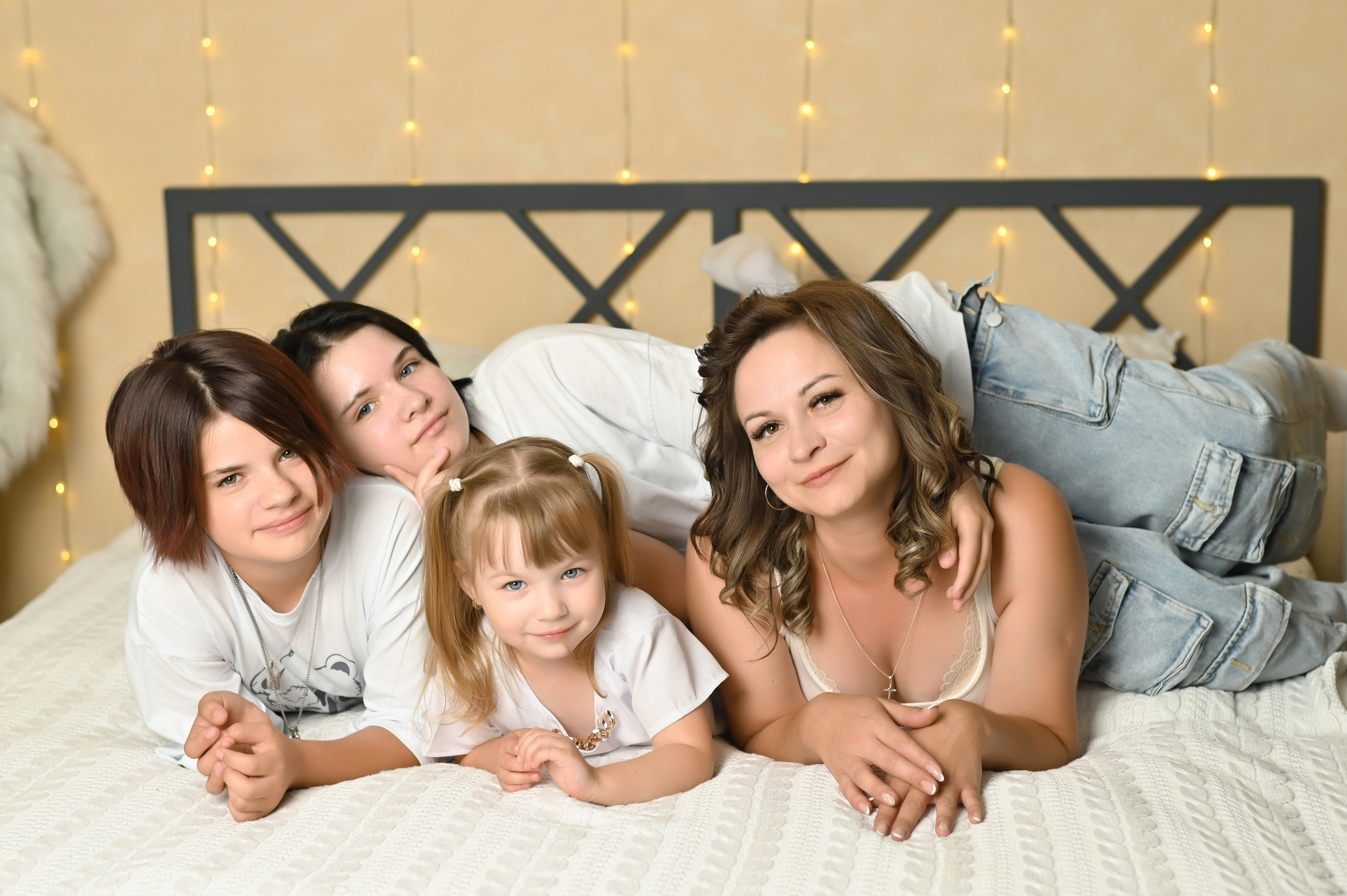 Семейные фотосессии. Фотограф Новорожденных и семейный Элла Огай г. Сатпаев