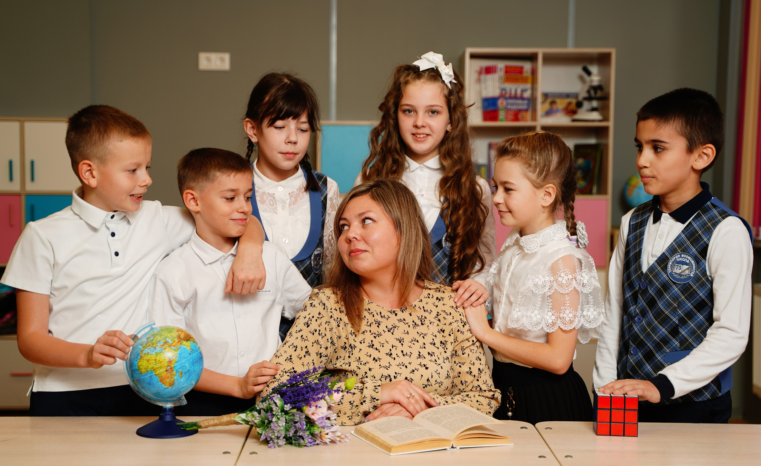 MEMENTO.Выпускные альбомы, школьные, юбилейные и другие книги. Ростов-на-Дону