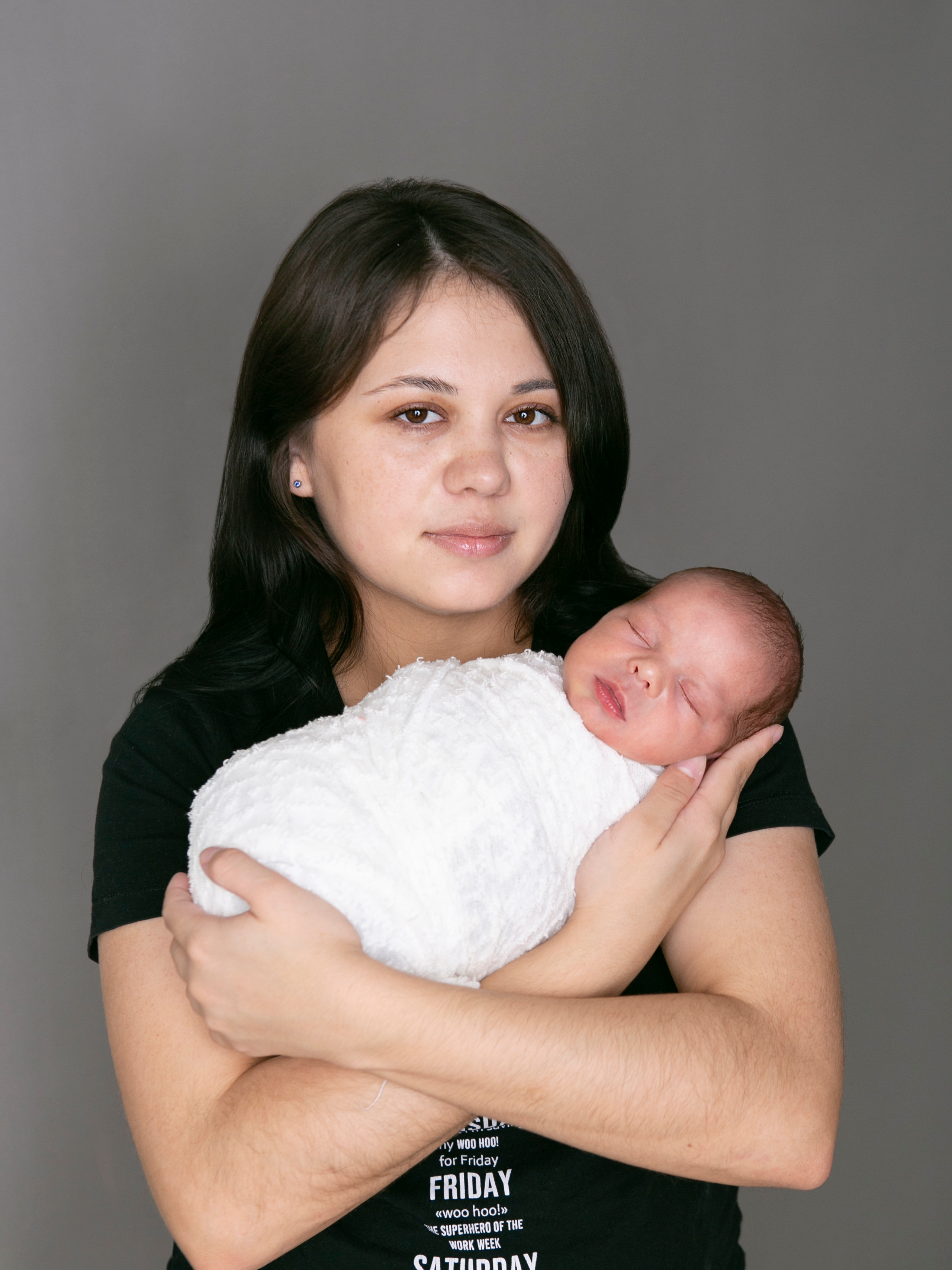 Фотограф новорожденных в Омске. Фотосессия новорожденных. Выезд. Фотограф Наталья Стаг в Омске. Фотографирую в разных стилях в разных студиях, а так же в школах и садах. Печатаю выпускные фотоальбомы