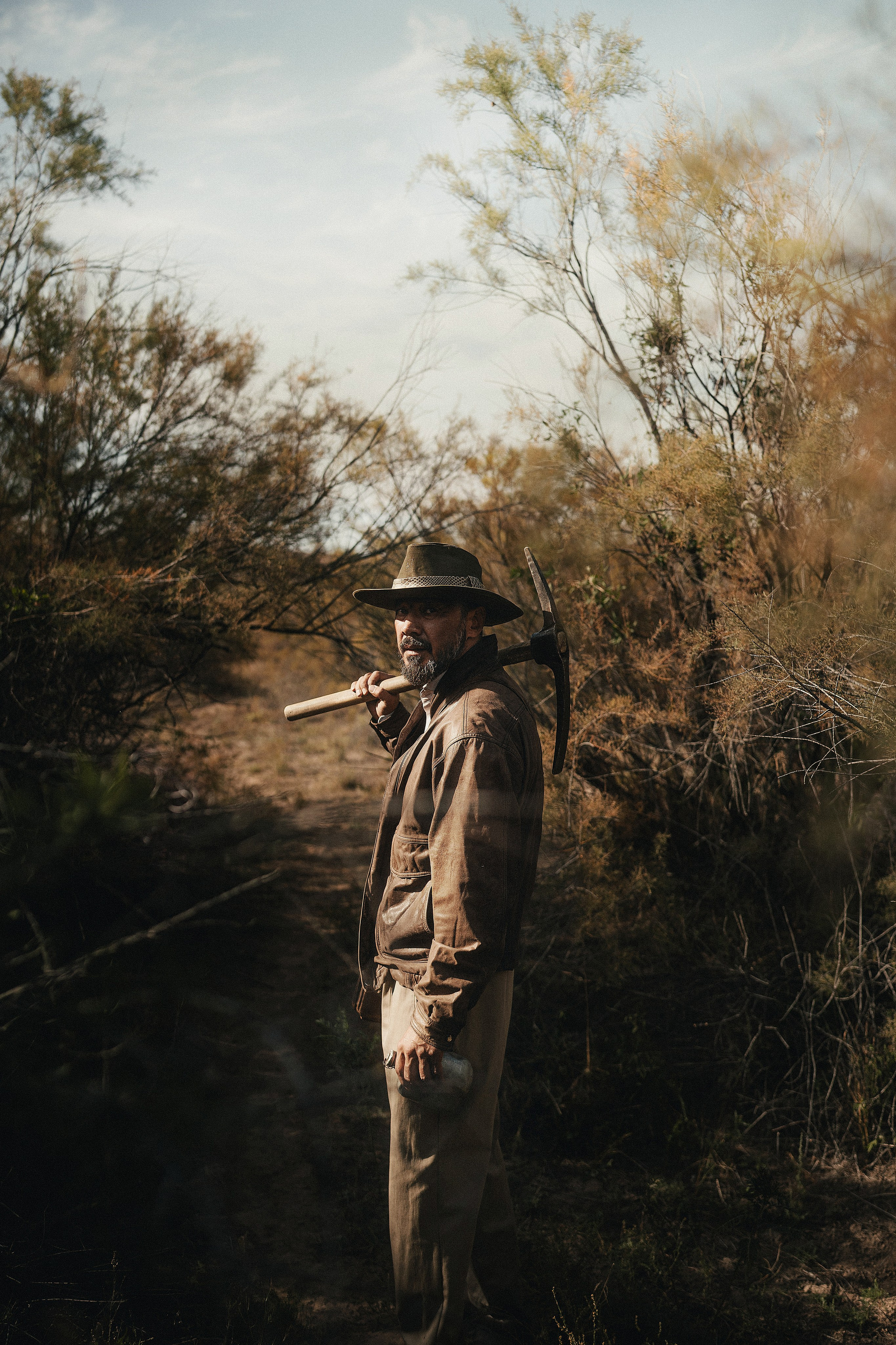 Прайс. Даниил Фреймон — первый мужской фотограф в городе Алматы