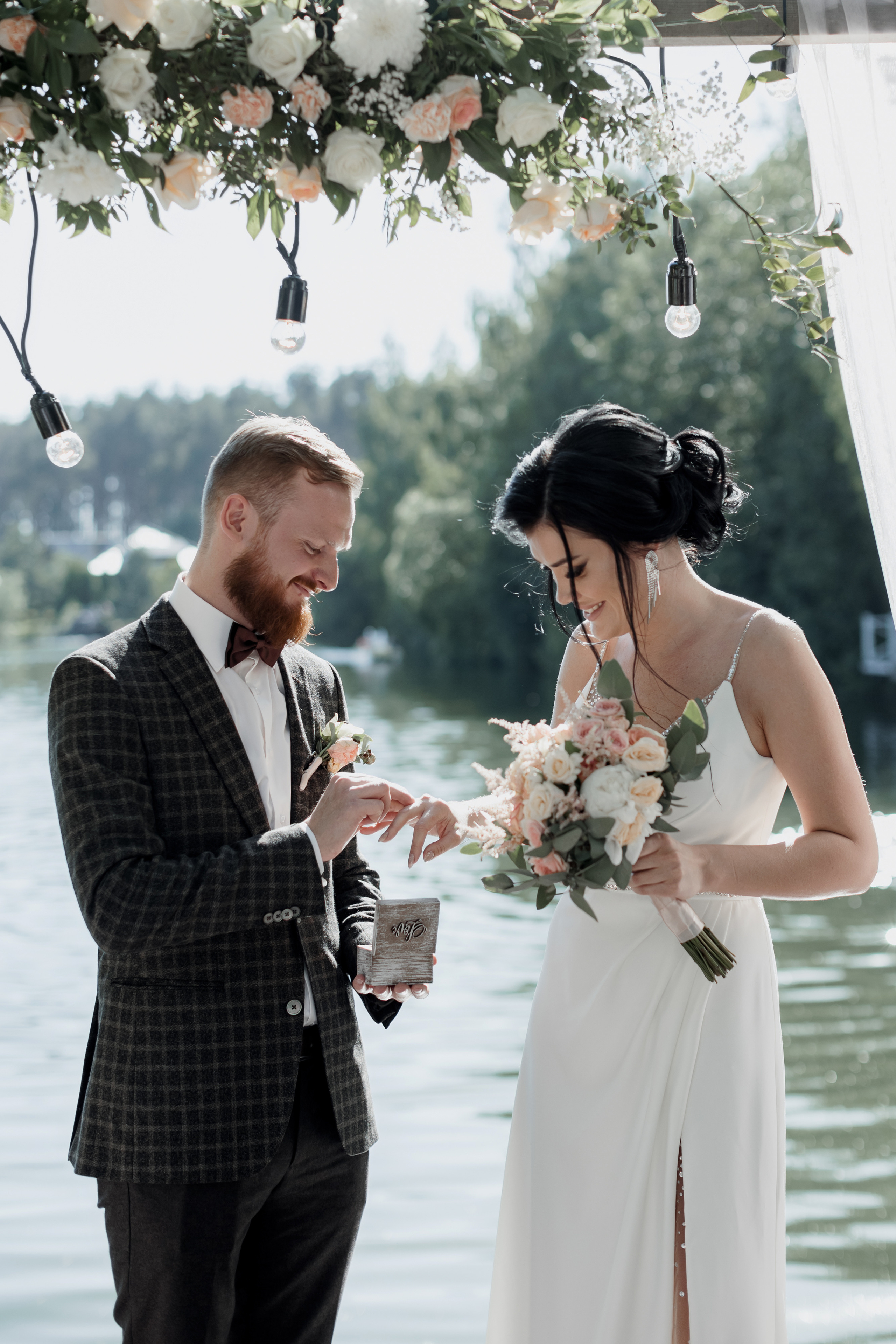 Свадебная съемка в центре искусств на Волхонке. Свадебный фотограф Виктория Карпова