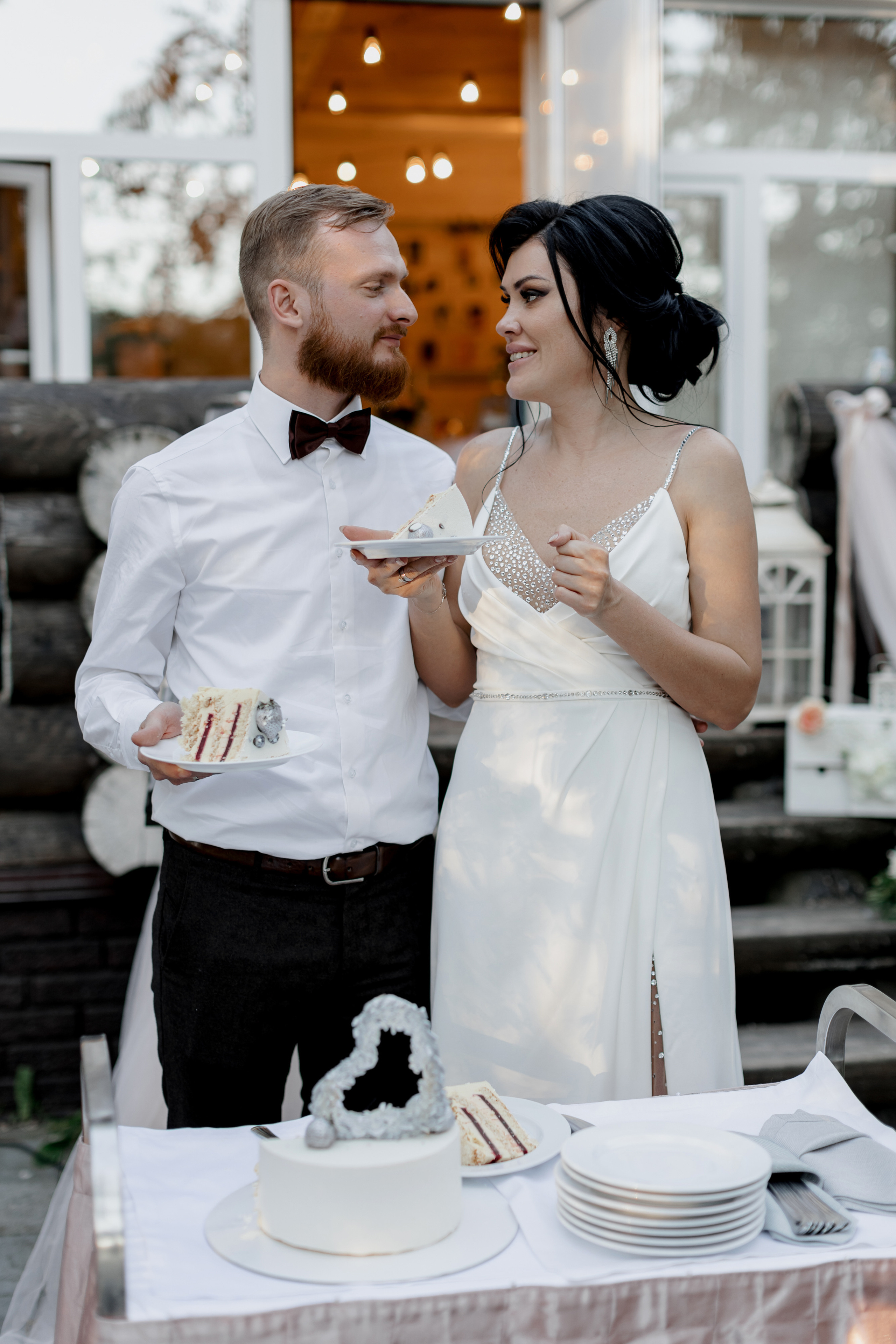 Свадебная съемка в центре искусств на Волхонке. Свадебный фотограф Виктория Карпова