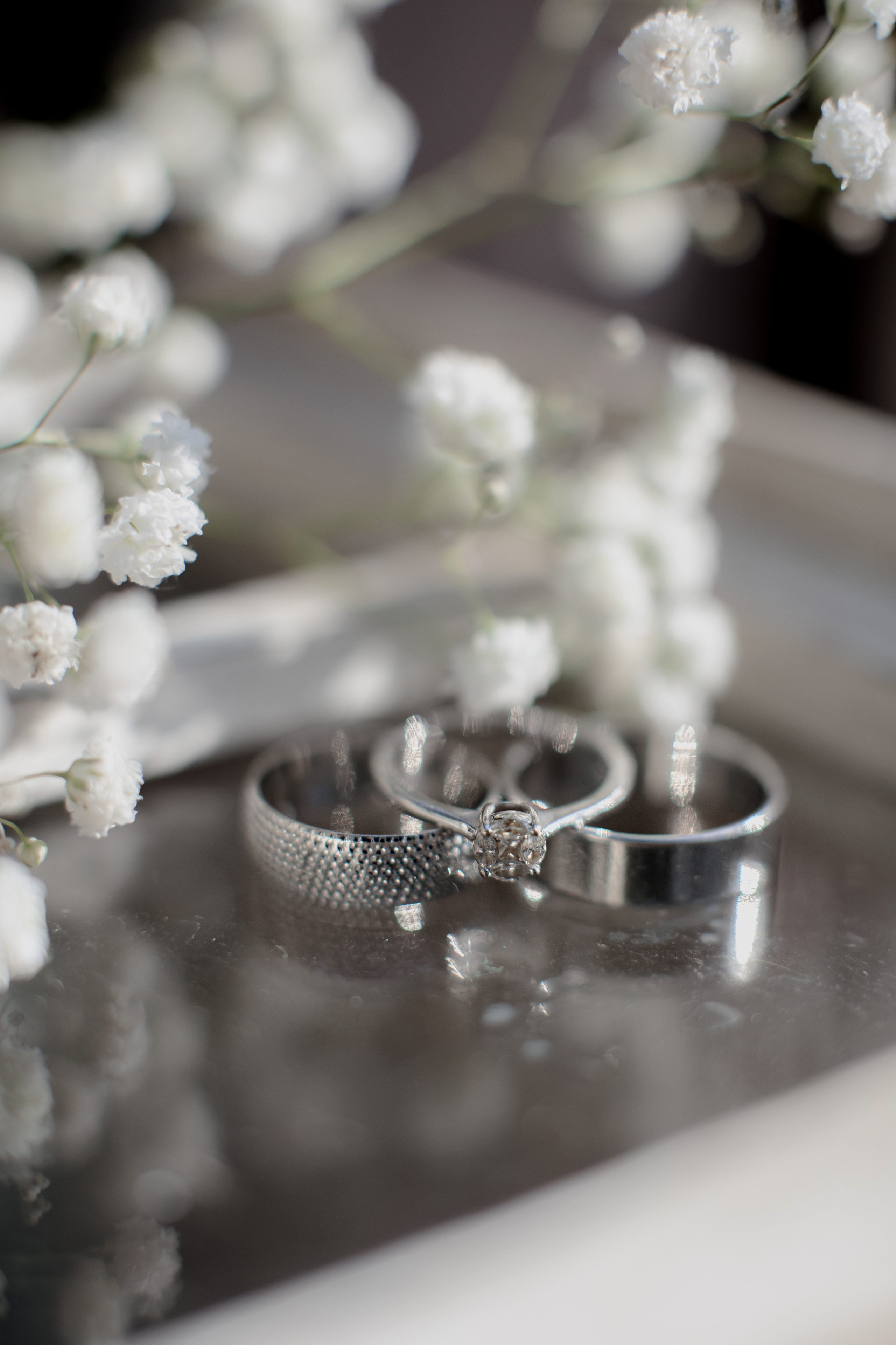 Свадебная съемка в центре искусств на Волхонке. Свадебный фотограф Виктория Карпова