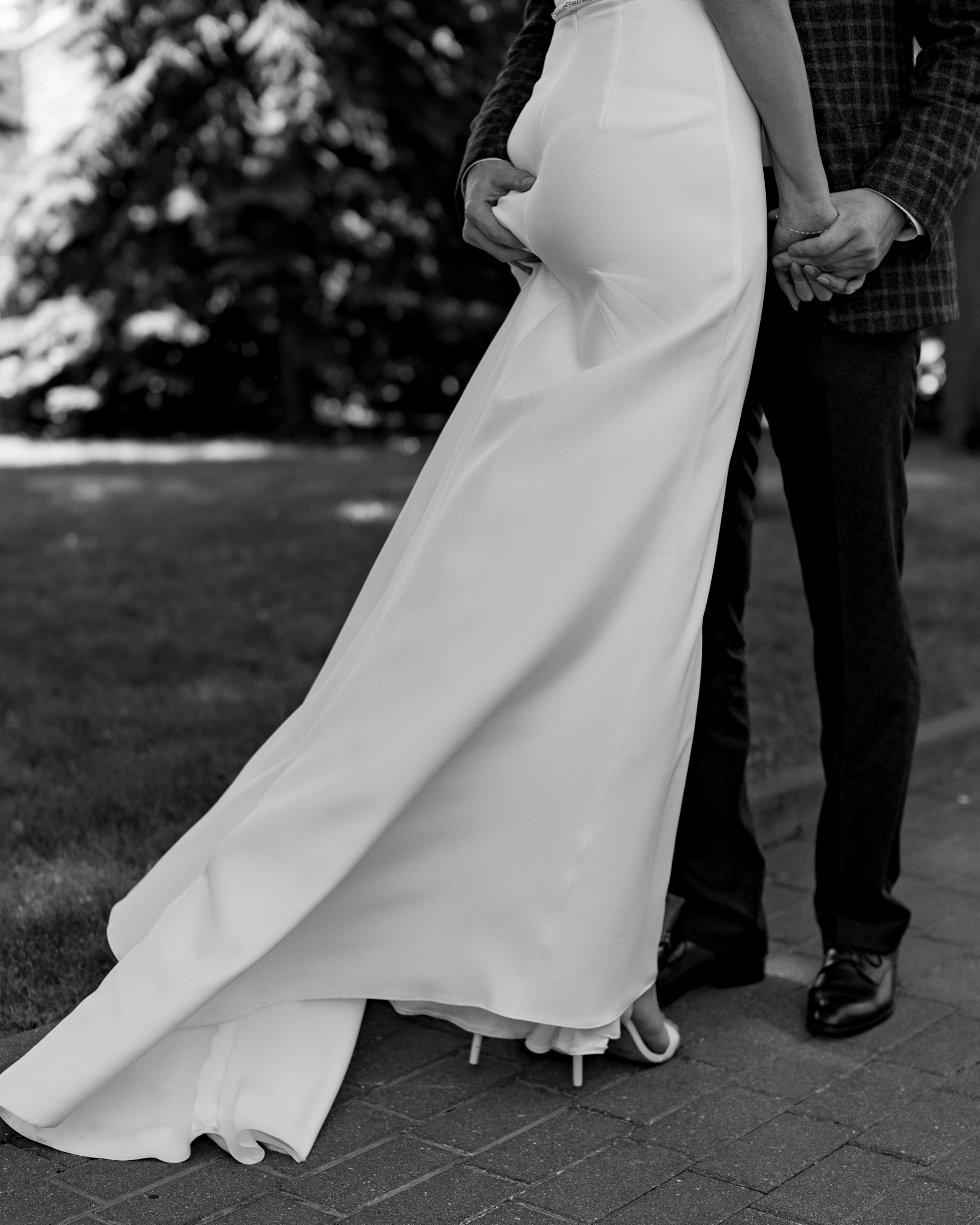 Свадебная съемка в центре искусств на Волхонке. Свадебный фотограф Виктория Карпова