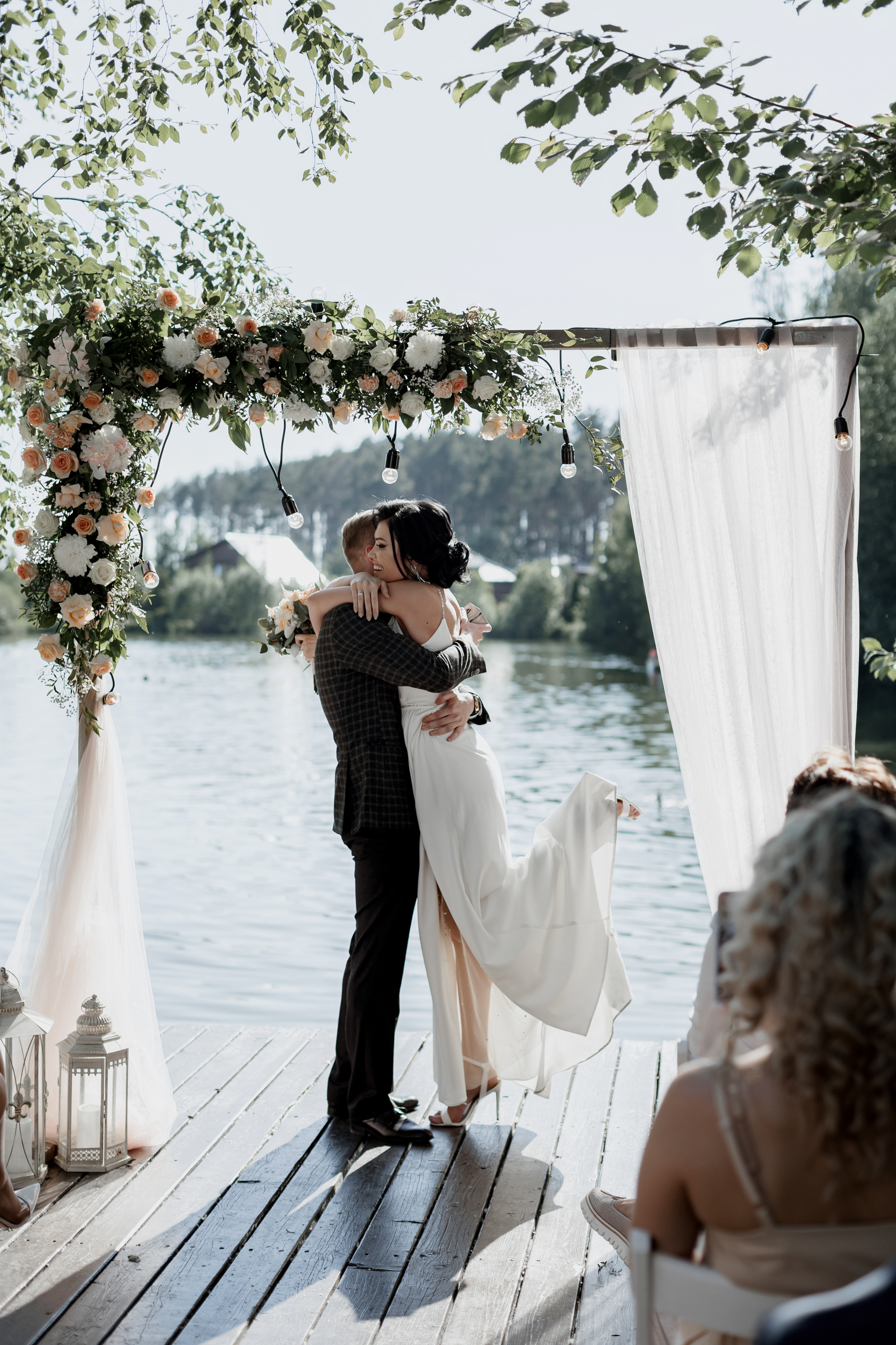 Свадебная съемка в центре искусств на Волхонке. Свадебный фотограф Виктория Карпова