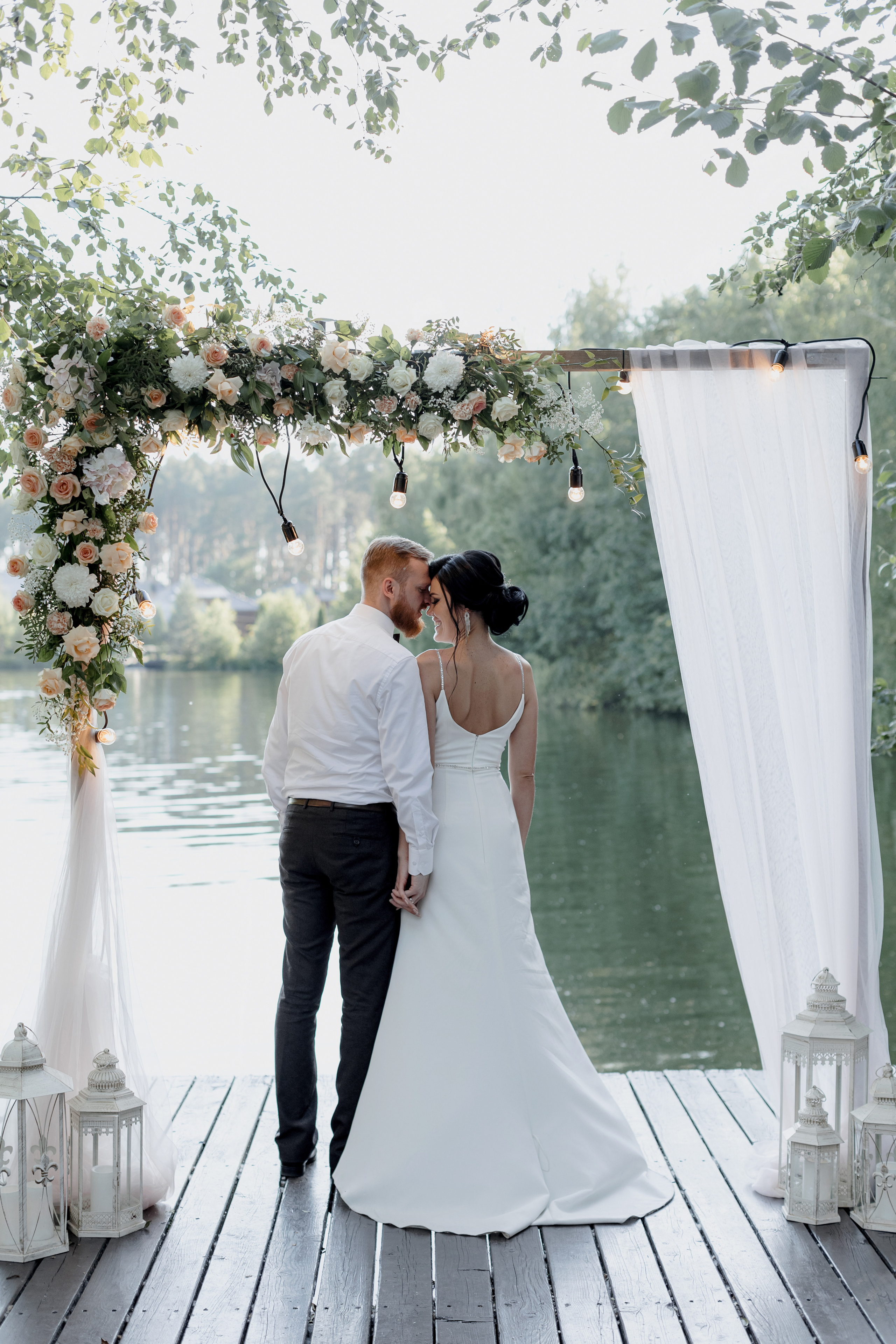 Свадебная съемка в центре искусств на Волхонке. Свадебный фотограф Виктория Карпова