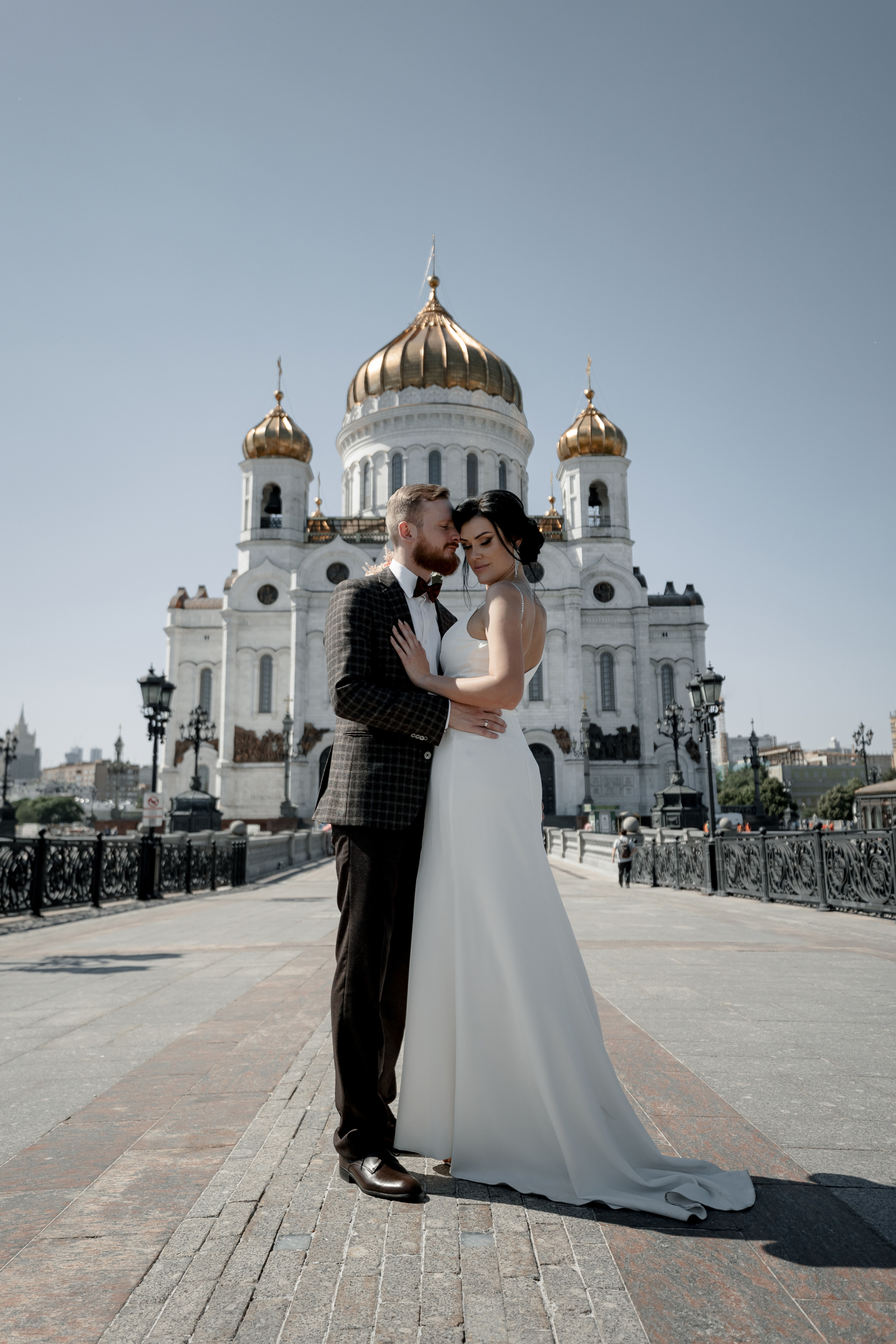 Свадебная съемка в центре искусств на Волхонке. Свадебный фотограф Виктория Карпова