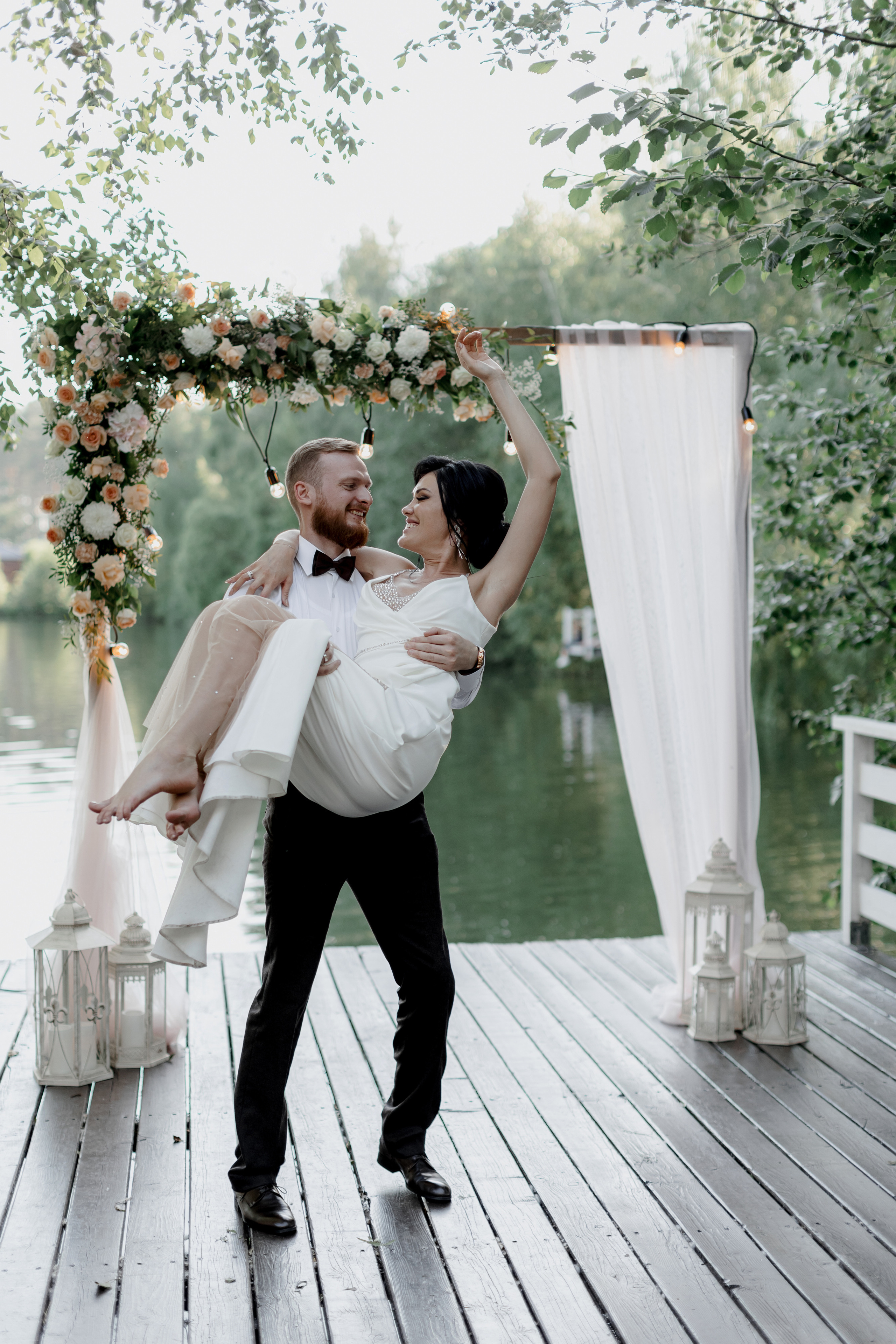 Свадебная съемка в центре искусств на Волхонке. Свадебный фотограф Виктория Карпова