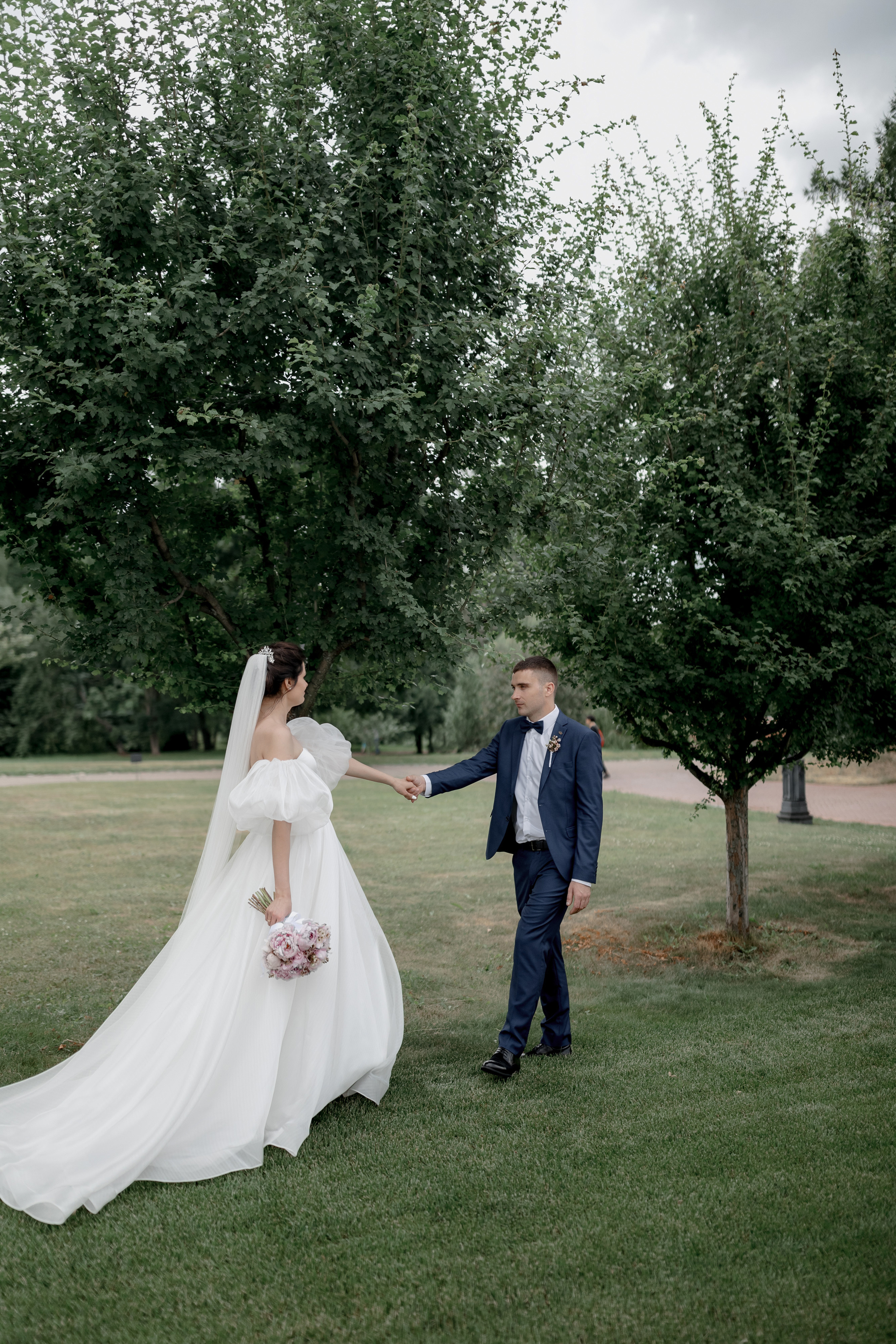 Эмоциональный и такой настоящий день. Свадебный фотограф Виктория Карпова