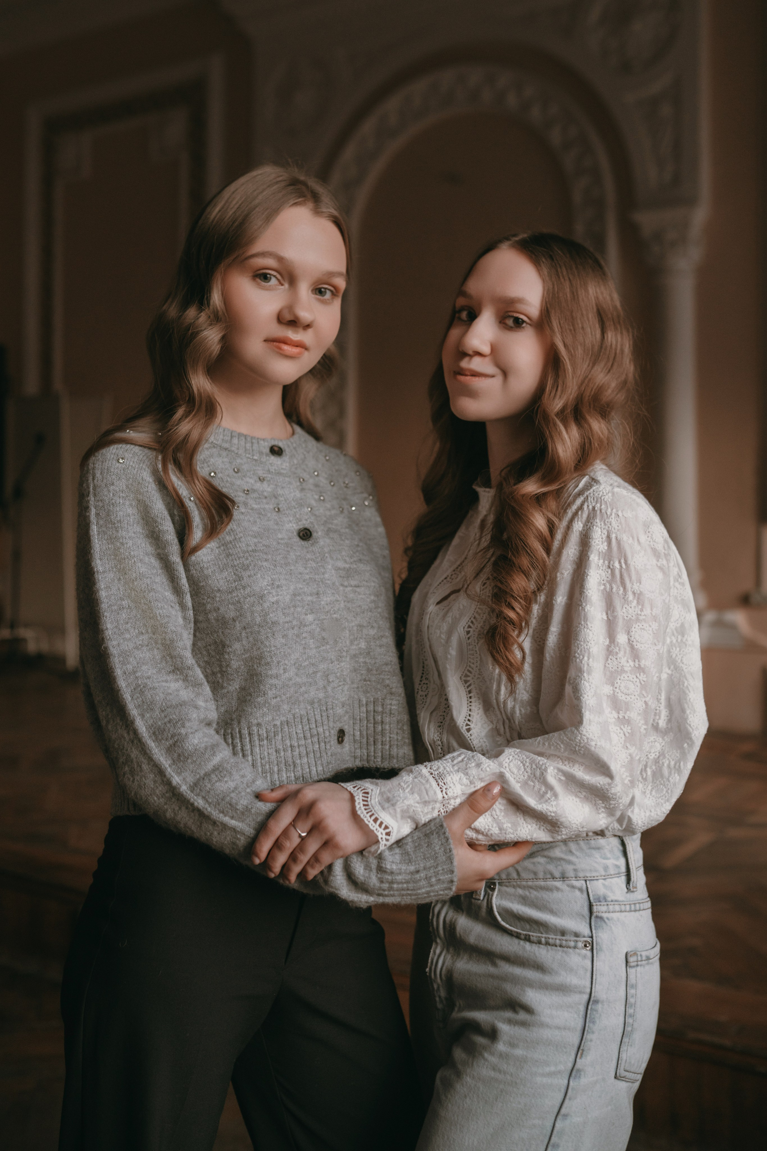 YU.BOOOOKS — стильные выпускные альбомы