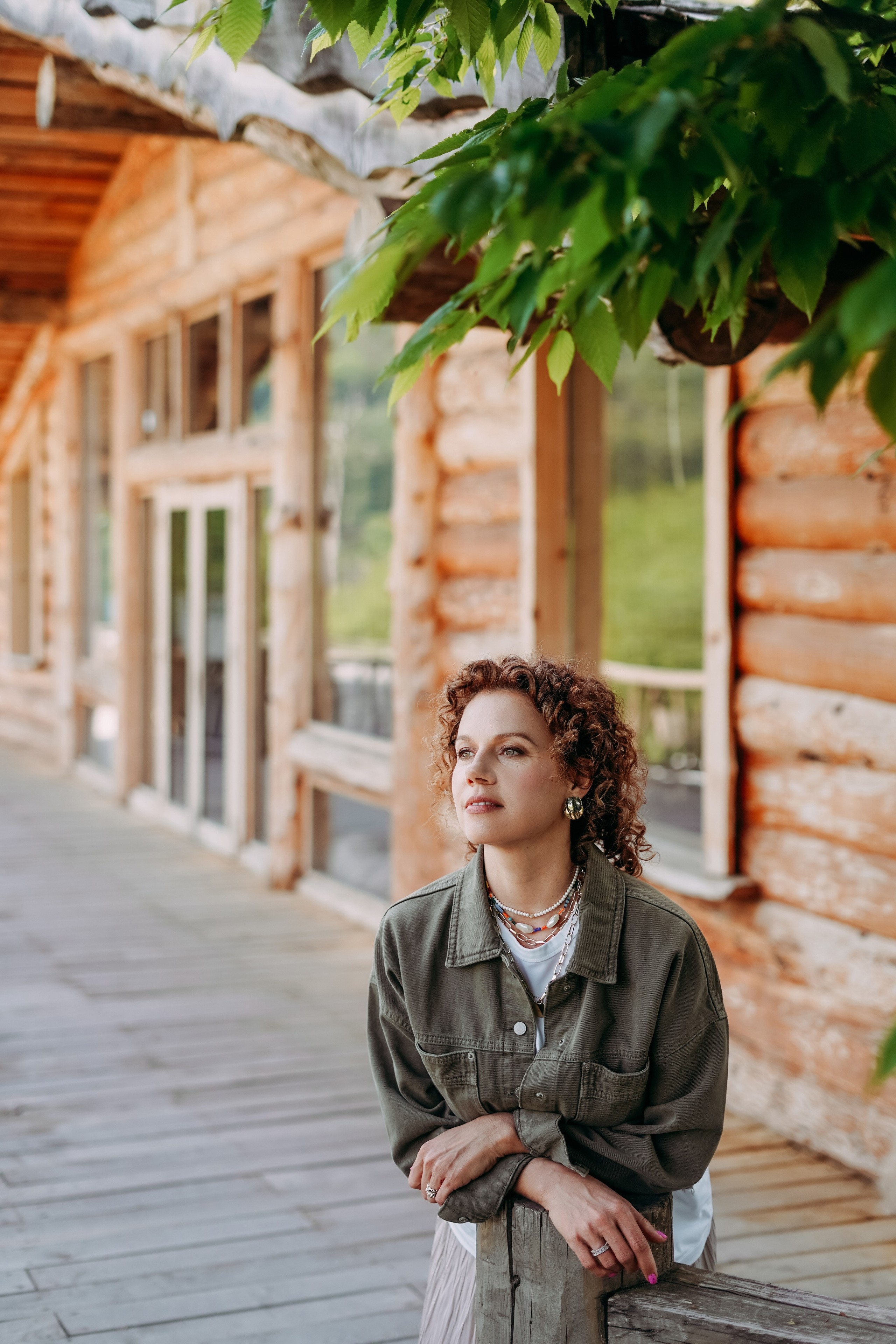 Апрель в горах. Фотосессия для Светланы в Красной Поляне. Фотограф в Сочи и Абхазии | Фототуры | September Air