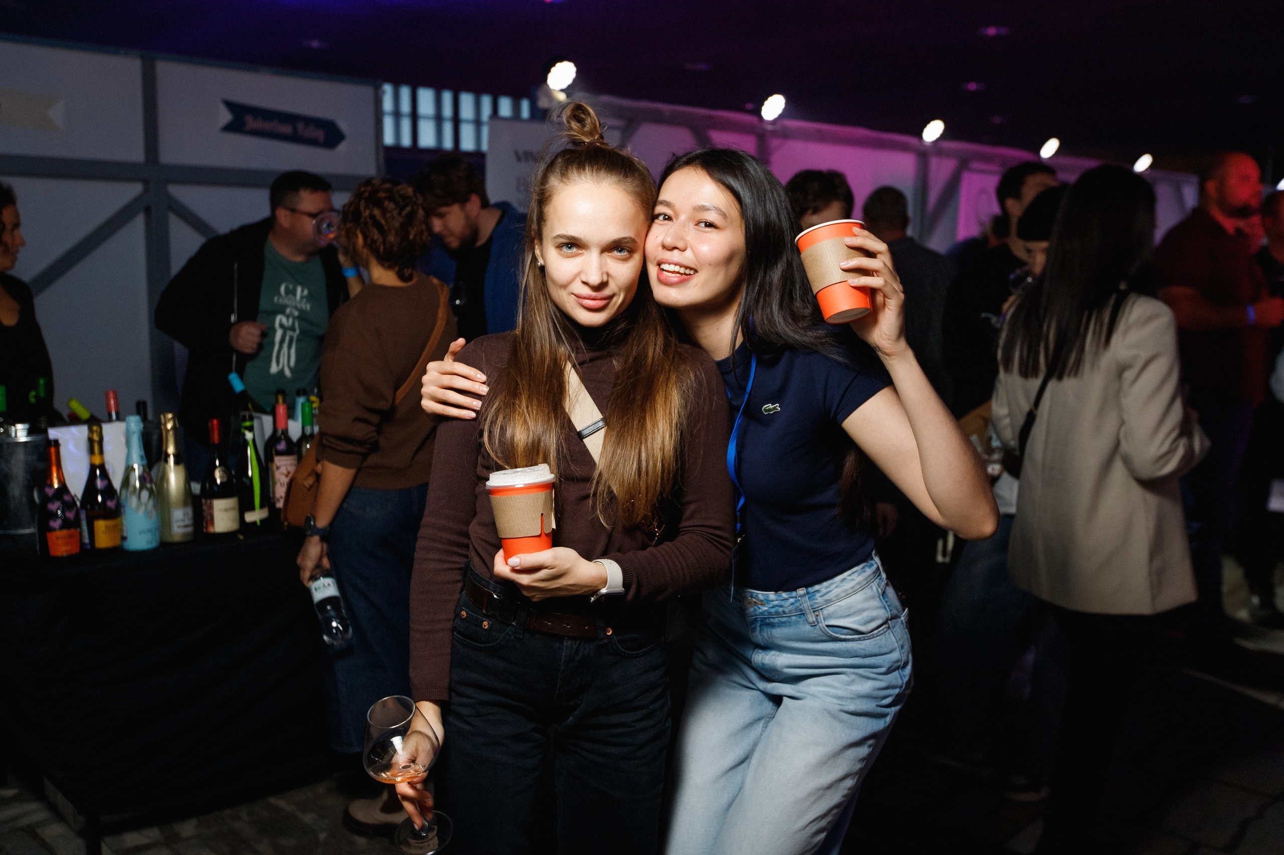КРУГОСВЕТКА — ВИННЫЙ ФЕСТИВАЛЬ. СВОИ. ФОТООТЧЕТЫ-СОБЫТИЯ-МЕСТА