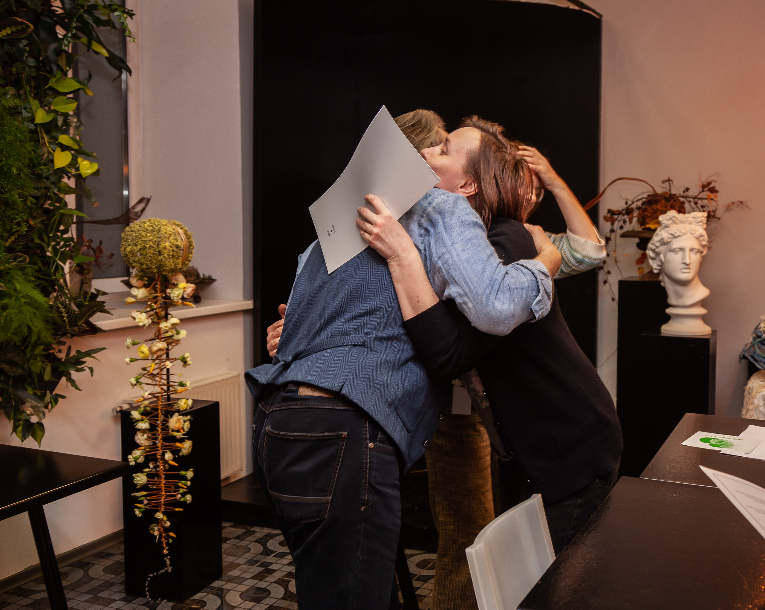 Вручение международных дипломов. Maria Poleshchuk, commercial photographer in Sydney