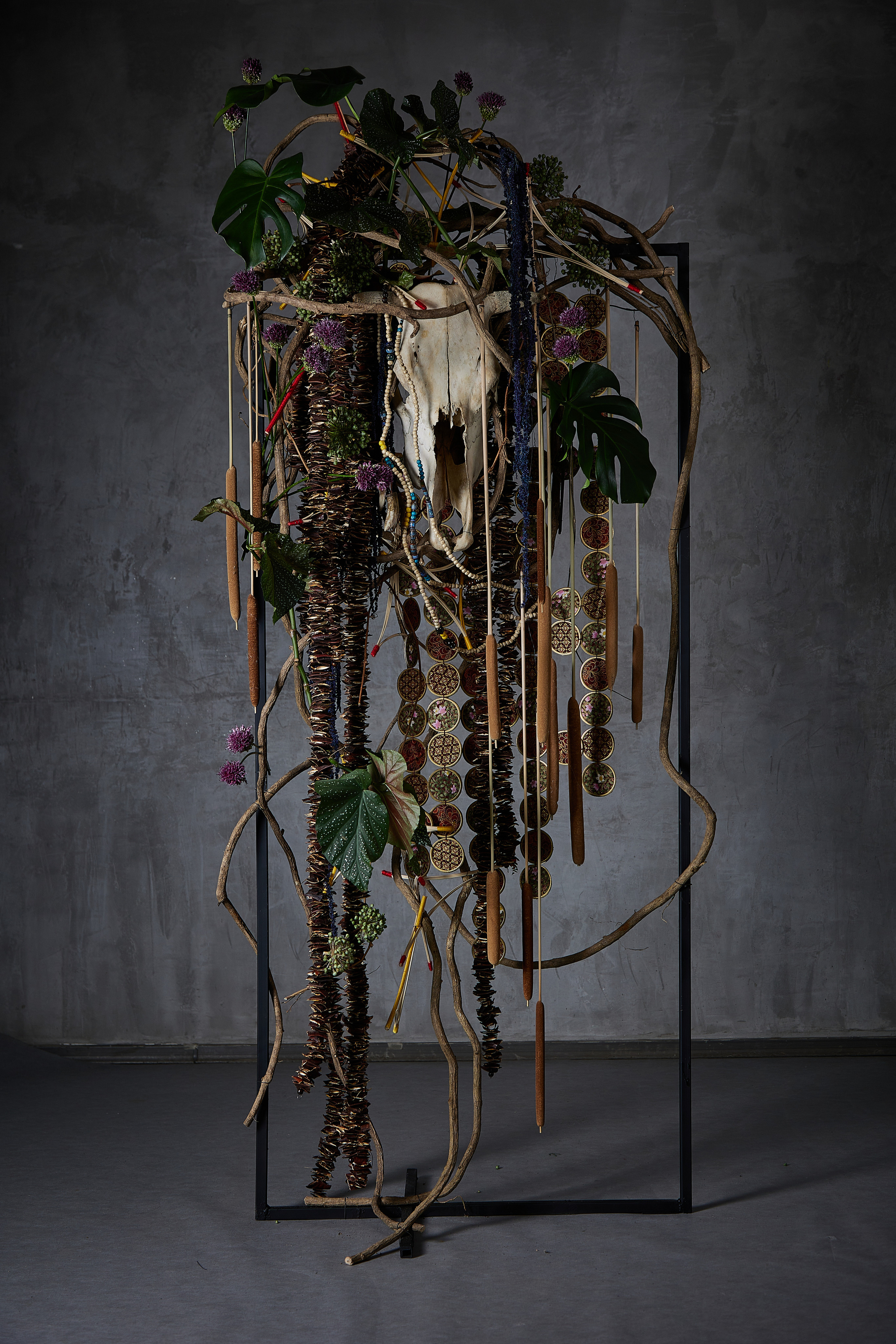 Skulls and flowers design. Maria Poleshchuk, commercial photographer in Sydney