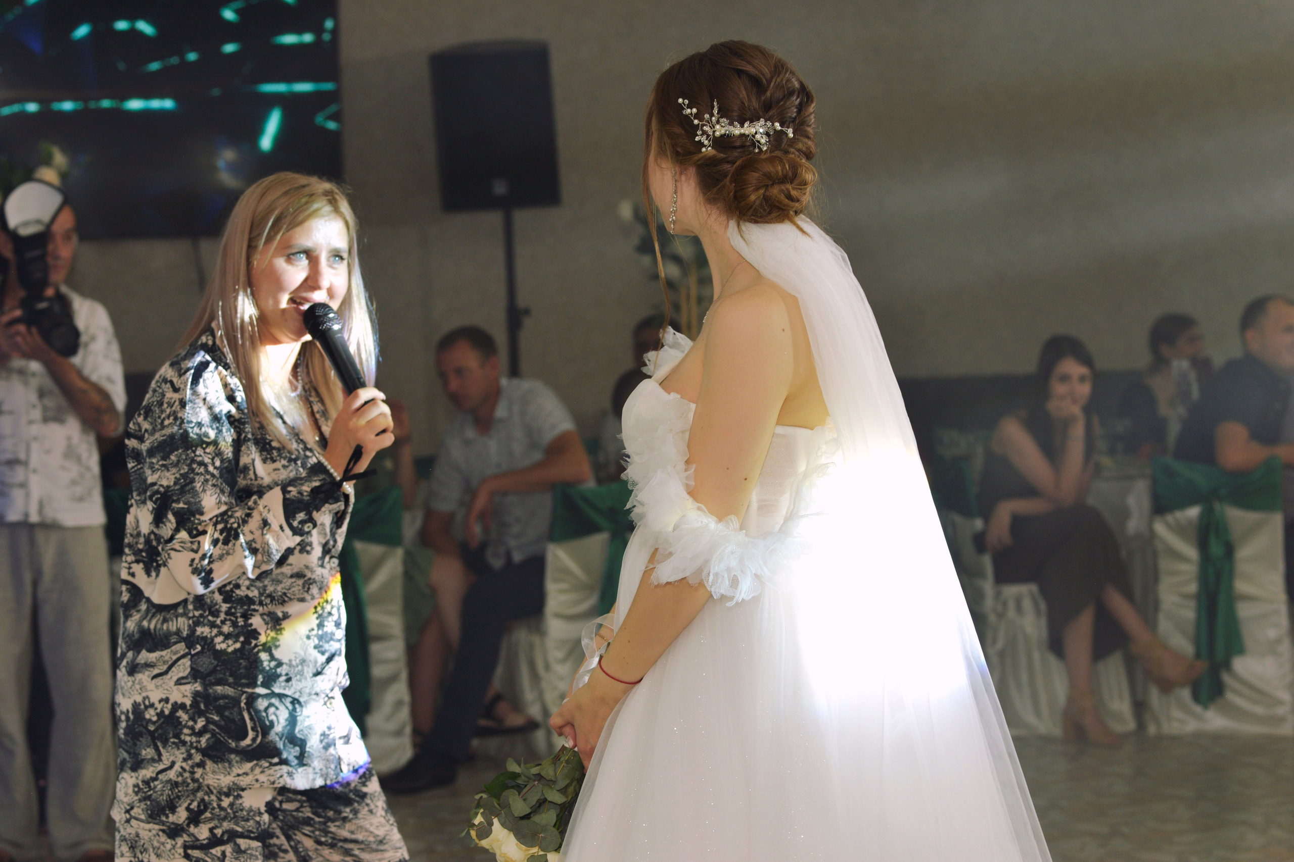 Съемка свадеб и торжеств в Приморско-Ахтарске. Фотограф в Приморско-Ахтарске — Свадьбы, Школы, Фотоальбомы