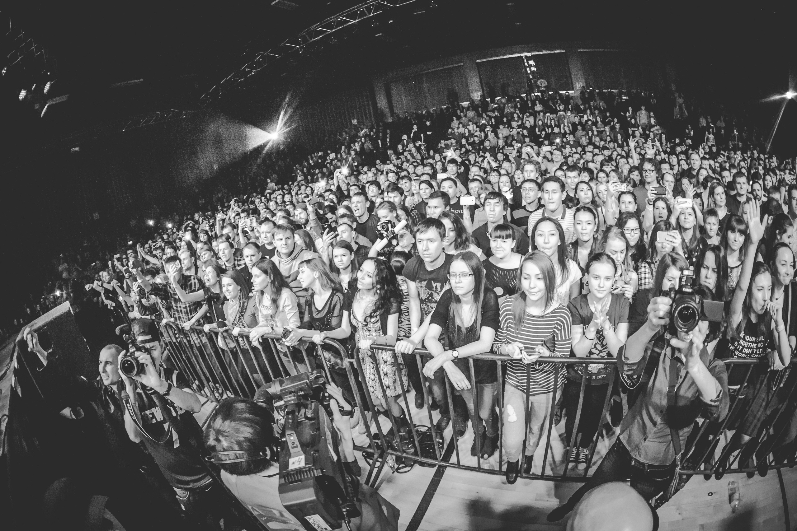 Студийный фотограф в Караганде Алексей Баранов. Фотограф Алексей Баранов. Фотостудия Flash. Семейные фотосессии в Караганде. Индивидуальные фотосессии, детские фотосессии, парные фотосессии в Караганде. Интерьерная фотосессия в Караганде. Семейный фотограф Алексей Баранов. Детский фотограф Алексей Баранов. Художественный фотограф Алексей Баранов. Свадебный фотограф Алексей Баранов. Черно-Белая съемка в Караганде. Самые лучшие семейный и детские фотосессии в Караганде. Контент Съемка в Караганде. SMM в Караганде. Контент фотограф Алексей Баранов. Рекламная съемка в караганде. Реклама. Бутики с одеждой. торговля Караганда. рекламное фото мероприятия в караганде. рекламное фото. рекламный фотограф Алексей Баранов. фотограф. Фотограф Караганда. Алексей Баранов. фотосессия. фотосессия в Караганде. Заказать фотографа в караганде. репортажный фотограф в Караганде. фотосъемка мероприятий. банкет. свадьба. юбилей. детское день рождение. годик. фотограф детский в Караганде. Репортажный фотограф в караганде Алексей Баранов.