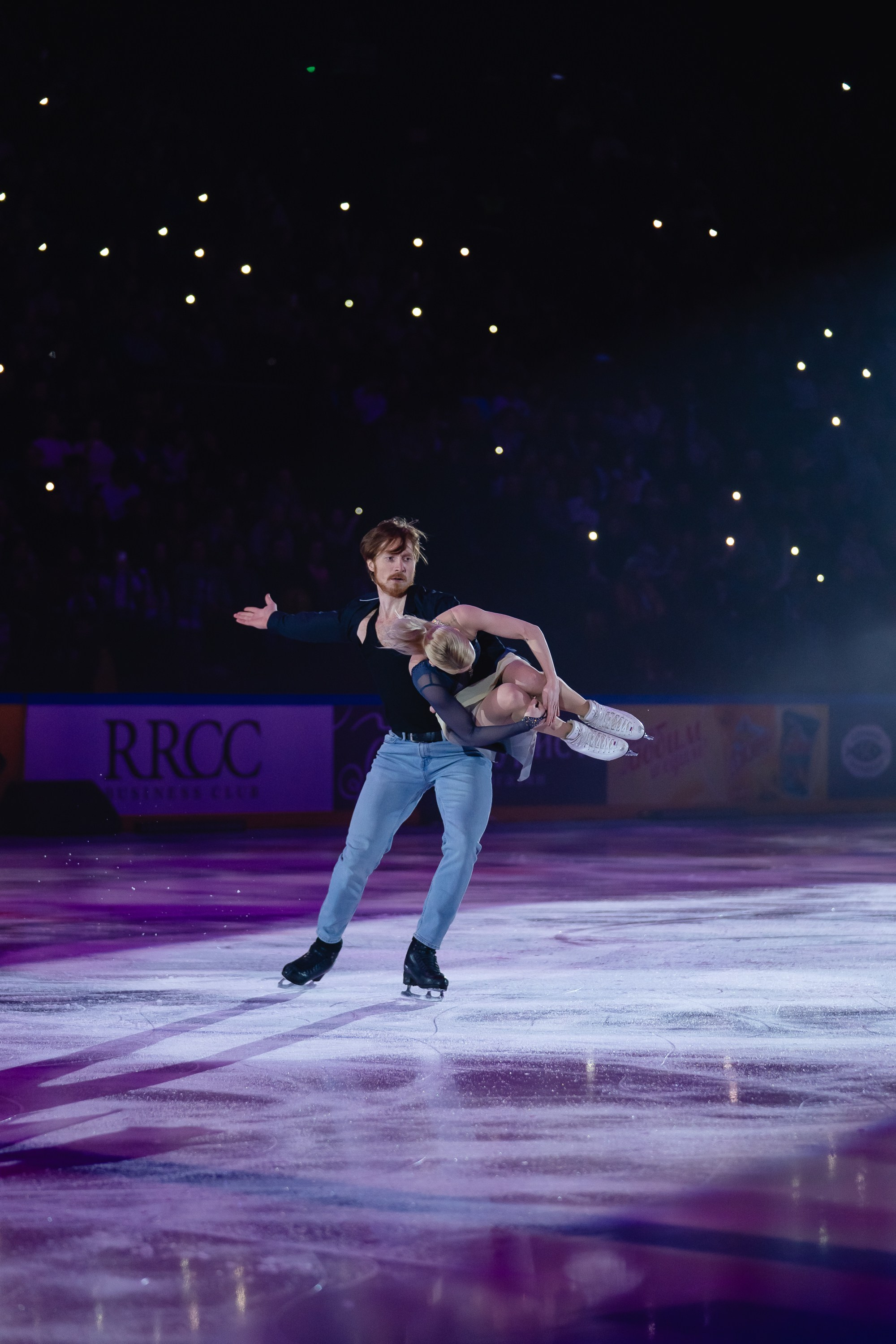 Шоу «Чемпионы на льду» в Новосибирске. Воробьева Ксения — Спортивный и танцевальный фотограф Новосибирск