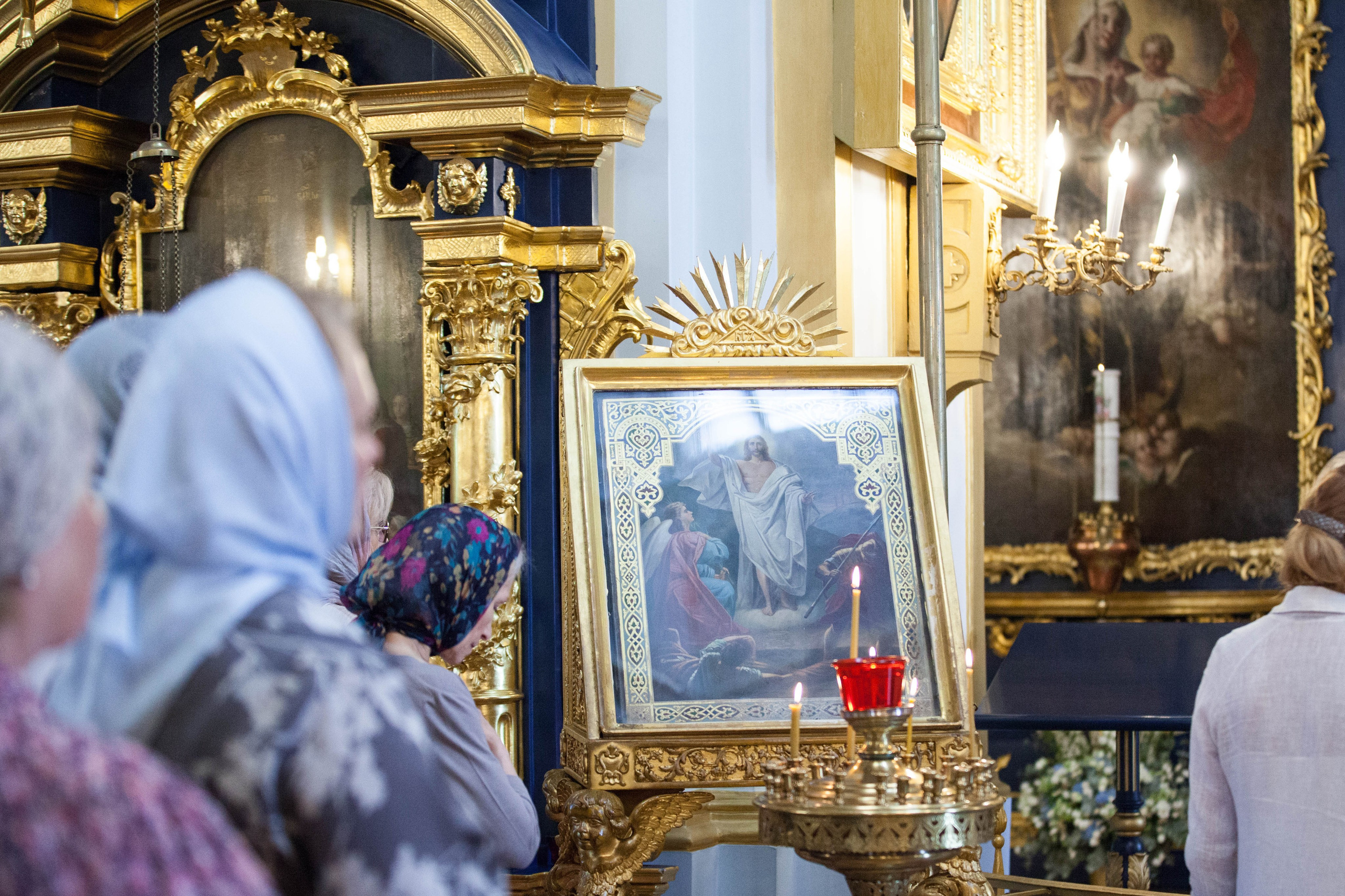 МИТРОПОЛИТ ВАРСОНОФИЙ СОВЕРШИЛ БОЖЕСТВЕННУЮ ЛИТУРГИЮ В НИКОЛО-БОГОЯВЛЕНСКОМ СОБОРЕ. НИКОЛО-БОГОЯВЛЕНСКИЙ МОРСКОЙ СОБОР