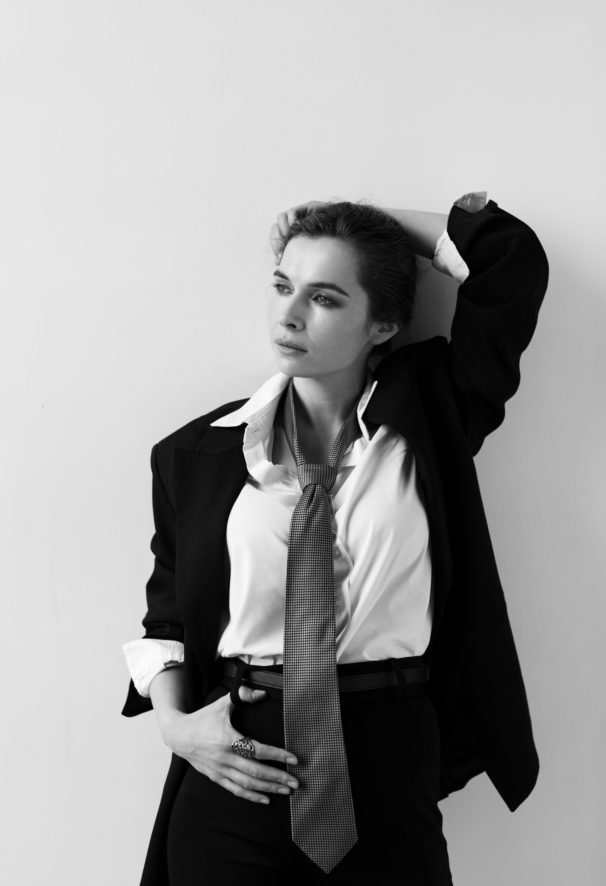 Сила и нежность. Фотосессия с актрисой Вероникой Нориной-Дорохиной. Фотограф-стилист в Москве Юлия Герман