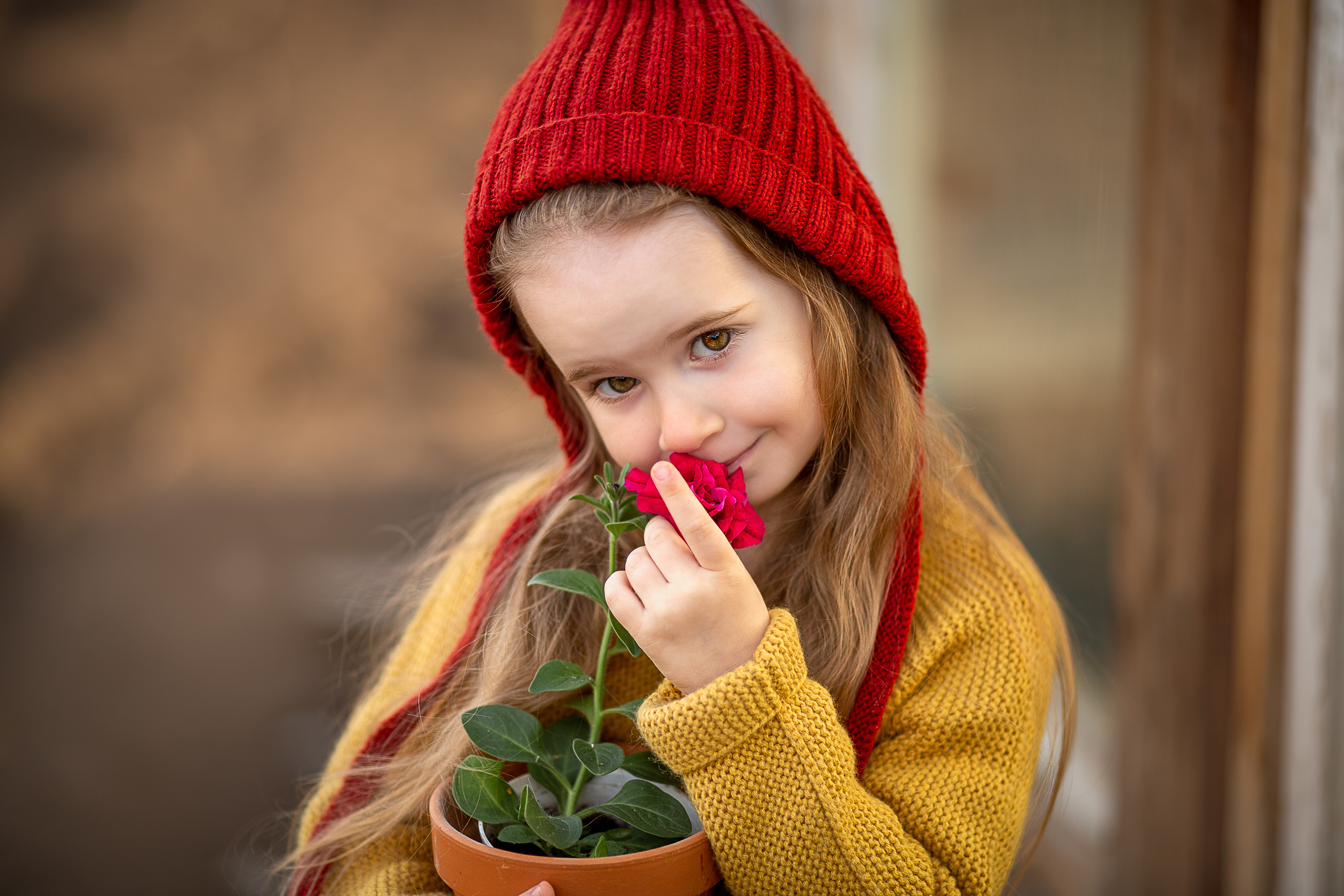 Юный садовод. Детский и семейный фотограф в Красноярске Елена Коровкина