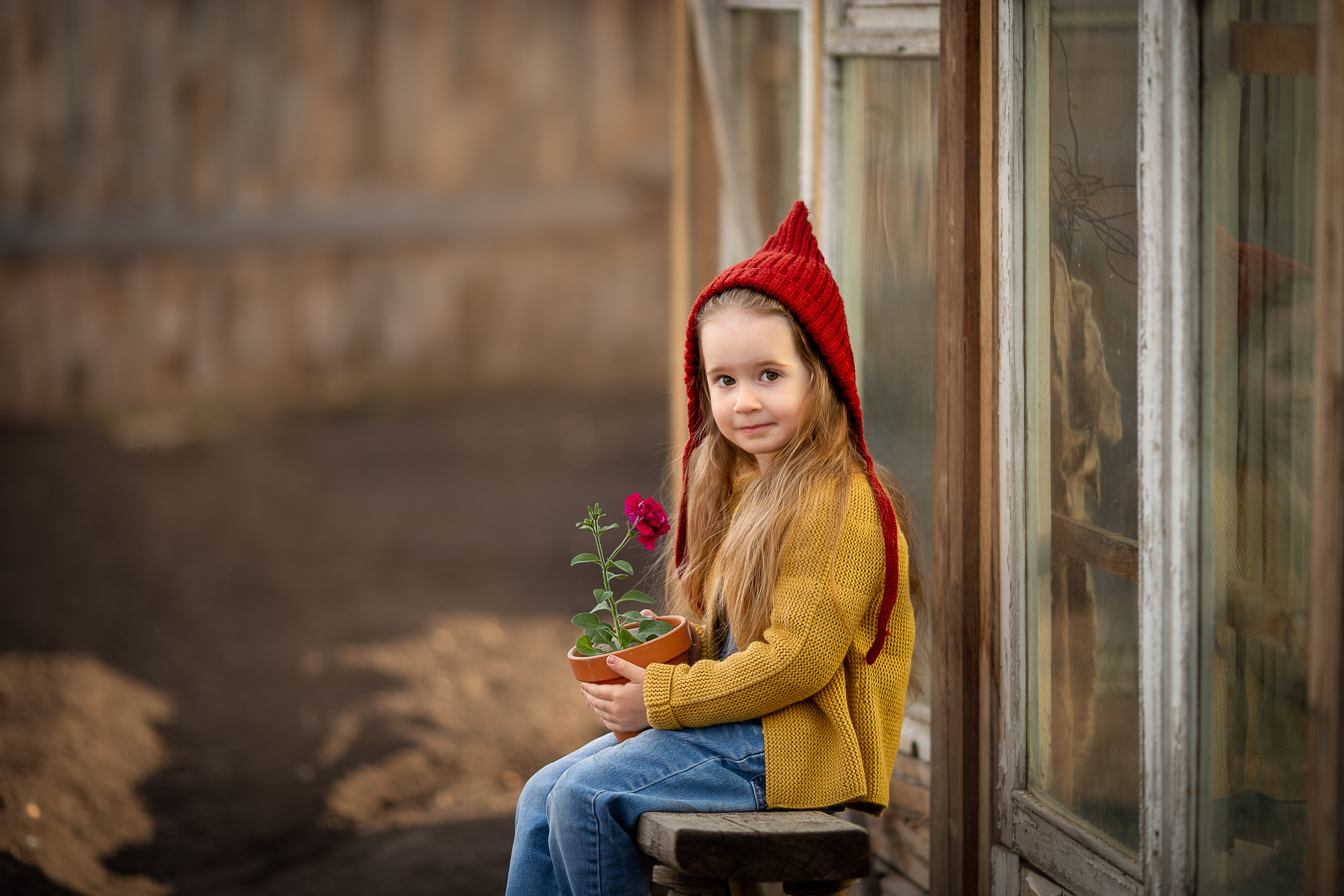 Юный садовод. Детский и семейный фотограф в Красноярске Елена Коровкина