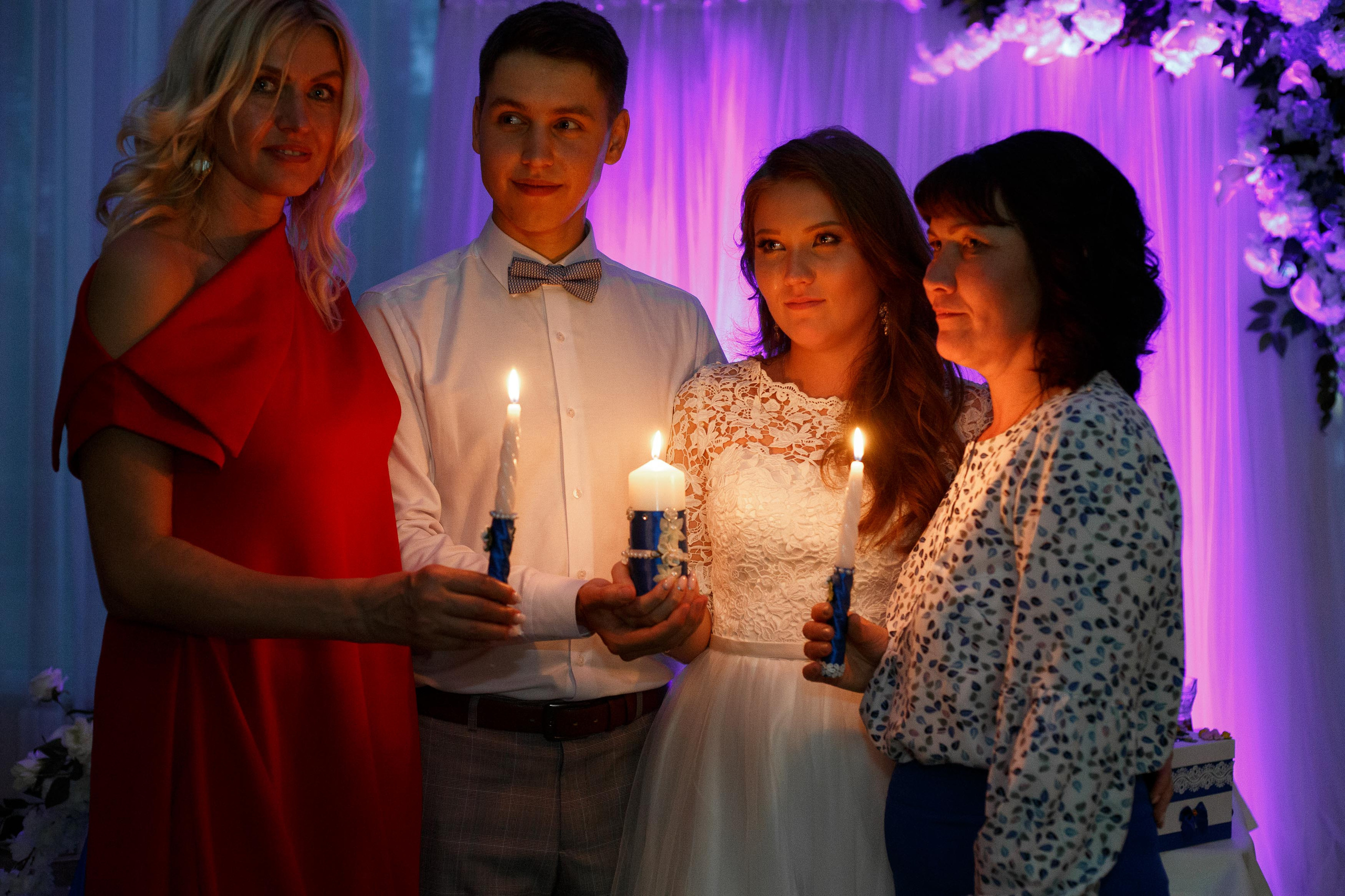 семейный очаг свечи