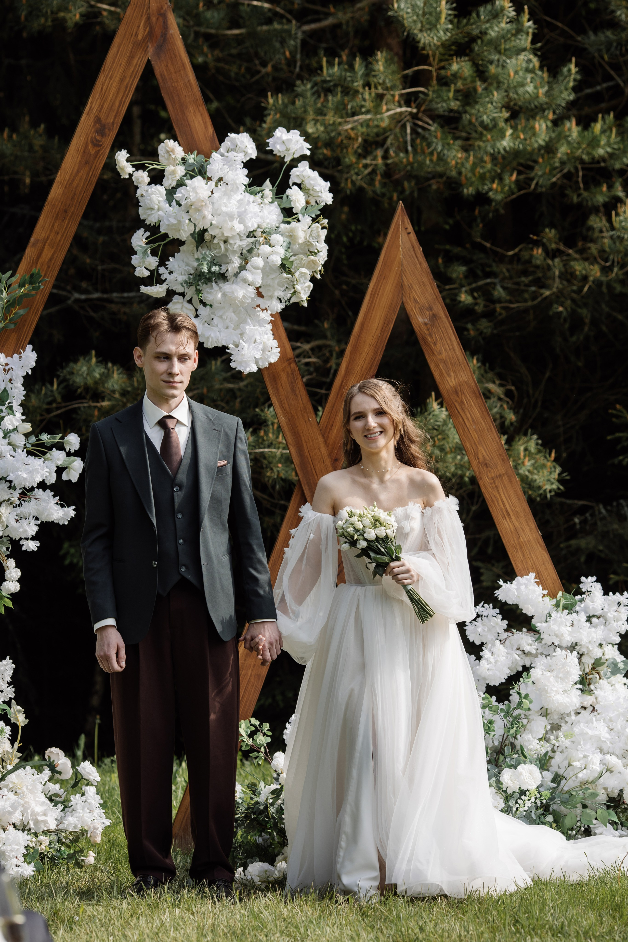 Свадебная фотосессия пары в Агроусадьбе Дачка бай