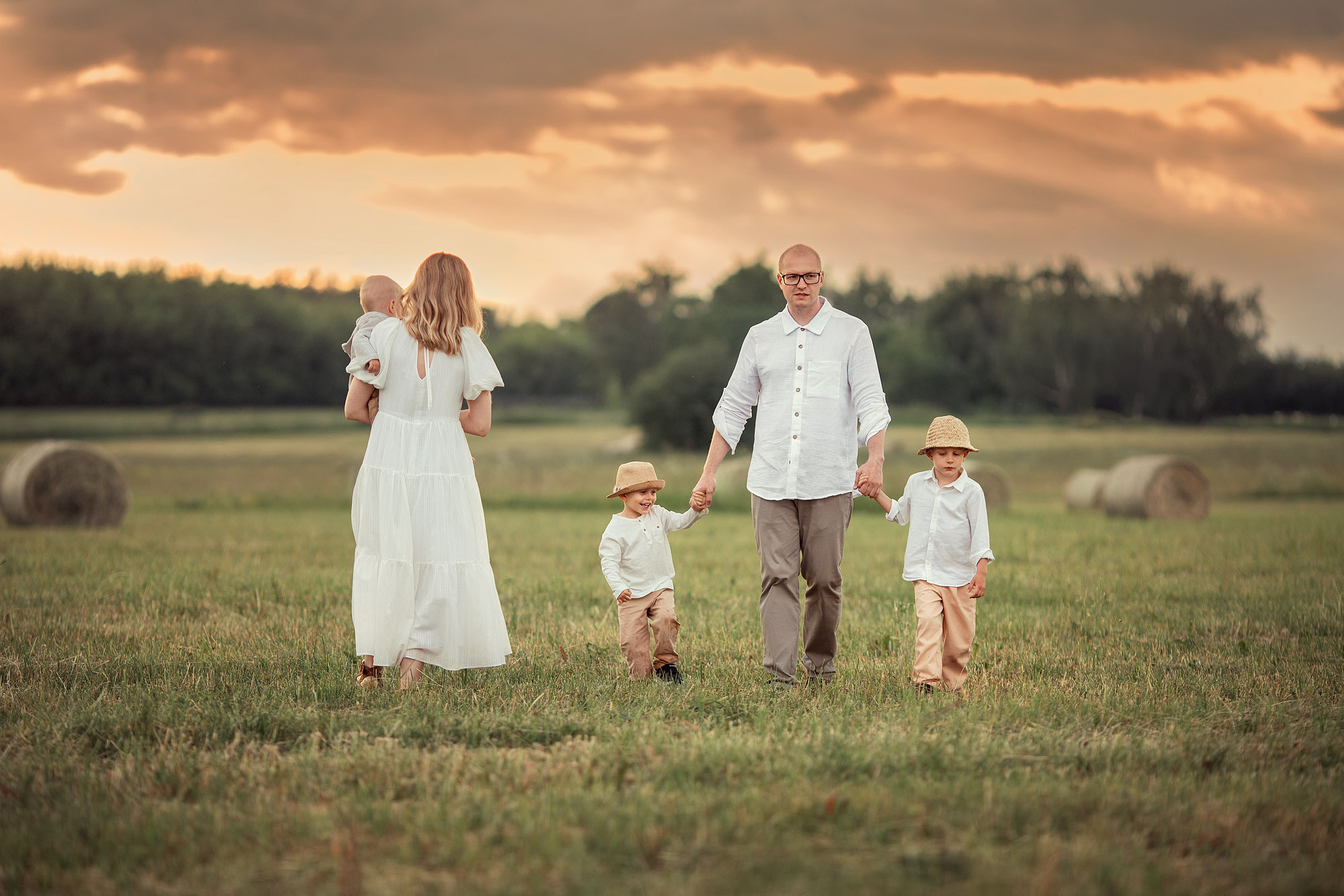 Фотосессия в ромашковом поле. Tatyana Nadezhdina Family photographer