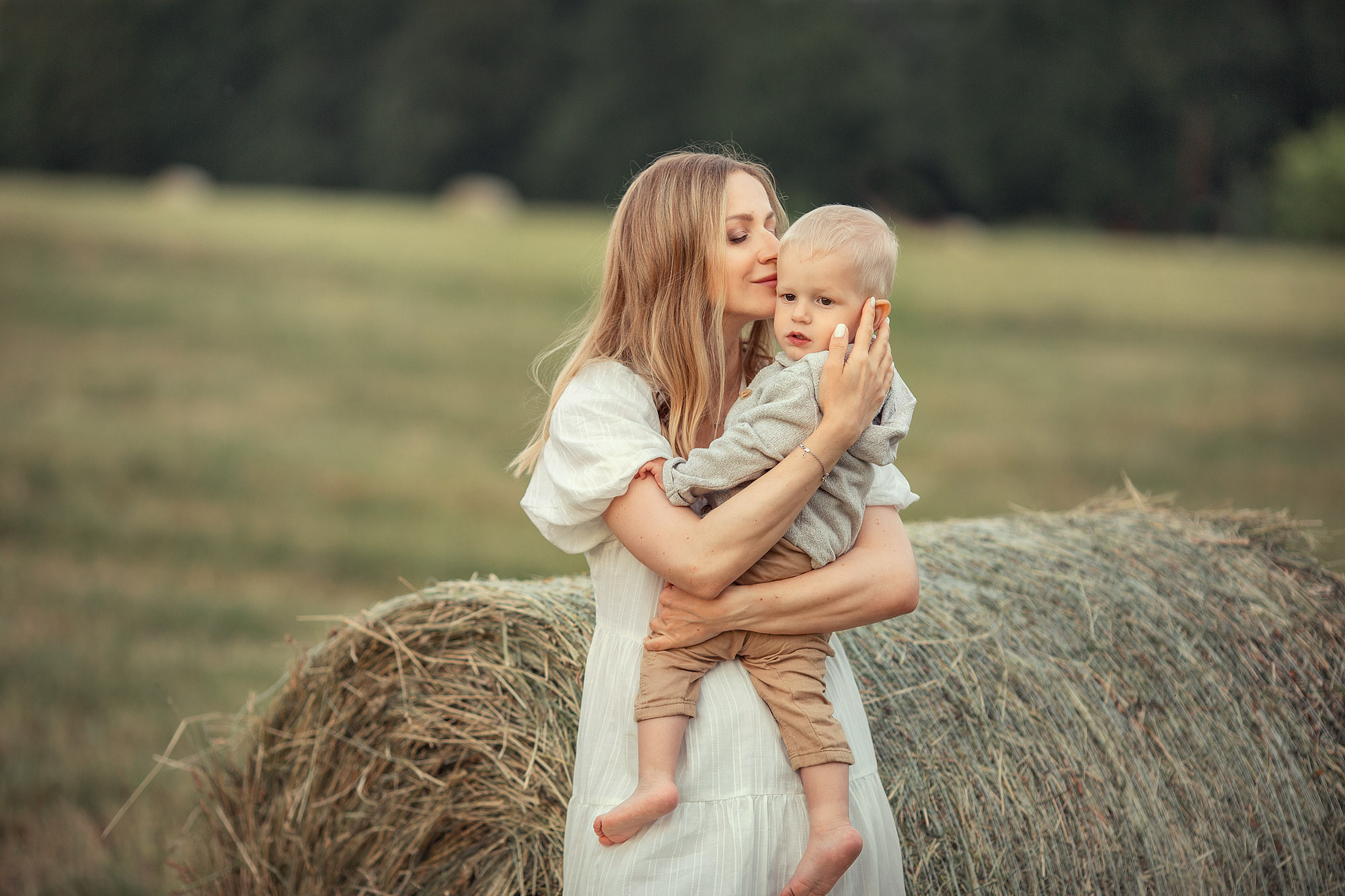 Фотосессия в ромашковом поле. Tatyana Nadezhdina Family photographer