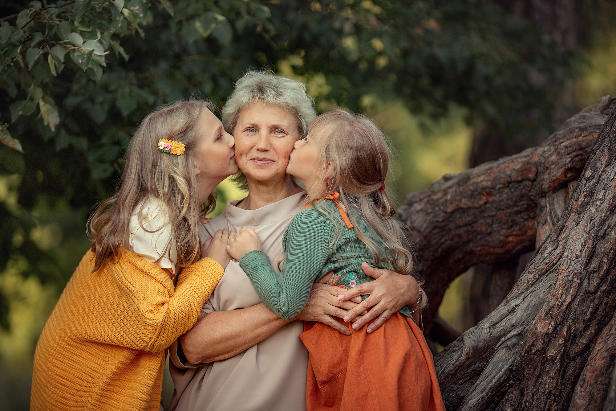 Фотосессия семьи несколько поколений в сосновом бору. Tatyana Nadezhdina Family photographer