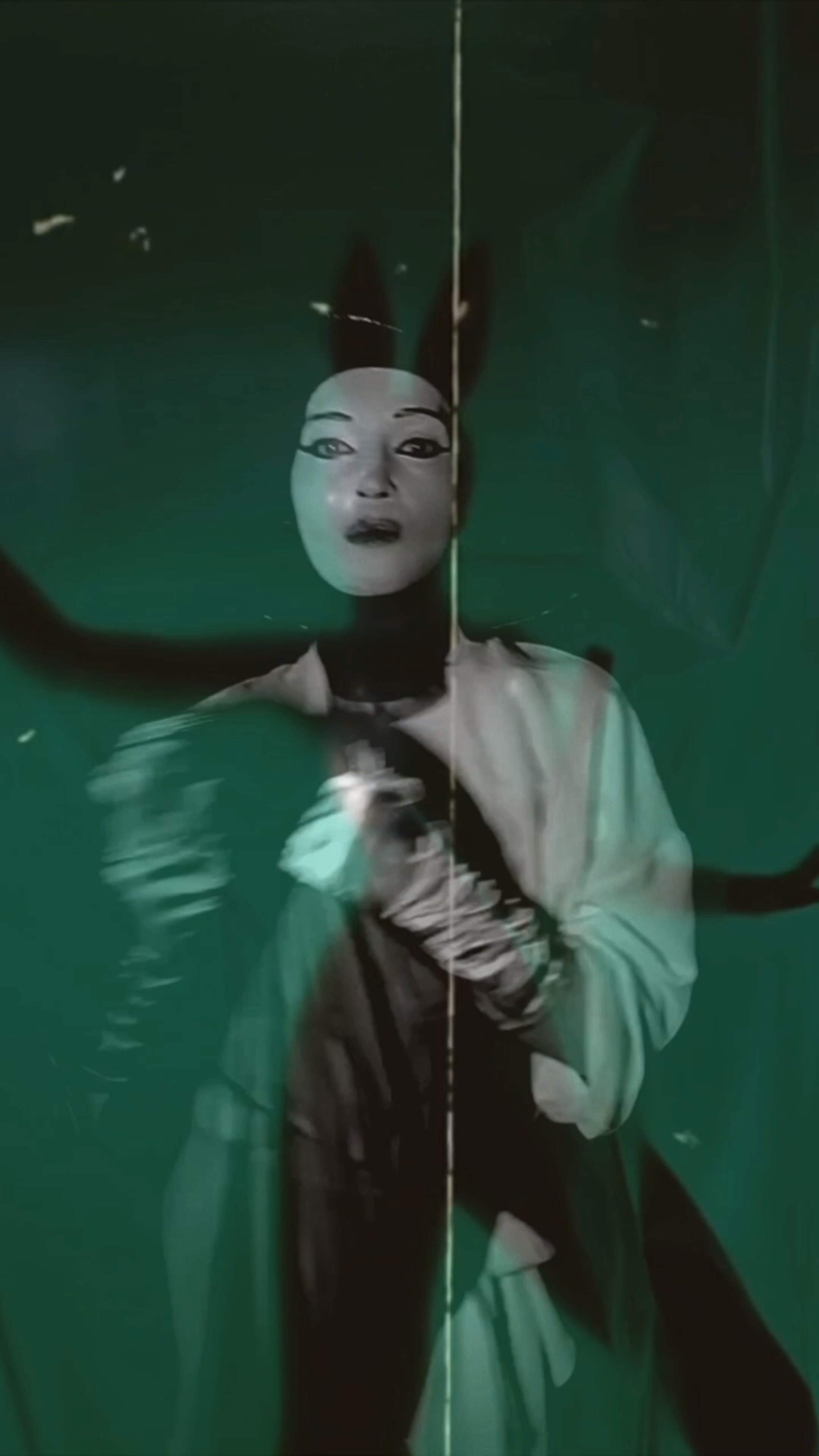 The Emerald Room. Yulia Yurchevskaya | Art Director & Visual Visionary