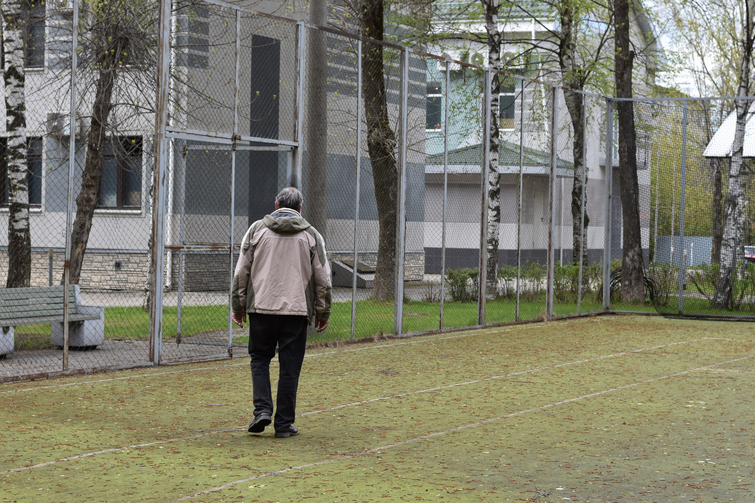 Добрый садовник (в процессе). Микс-медиа художница Надежда Пророкова