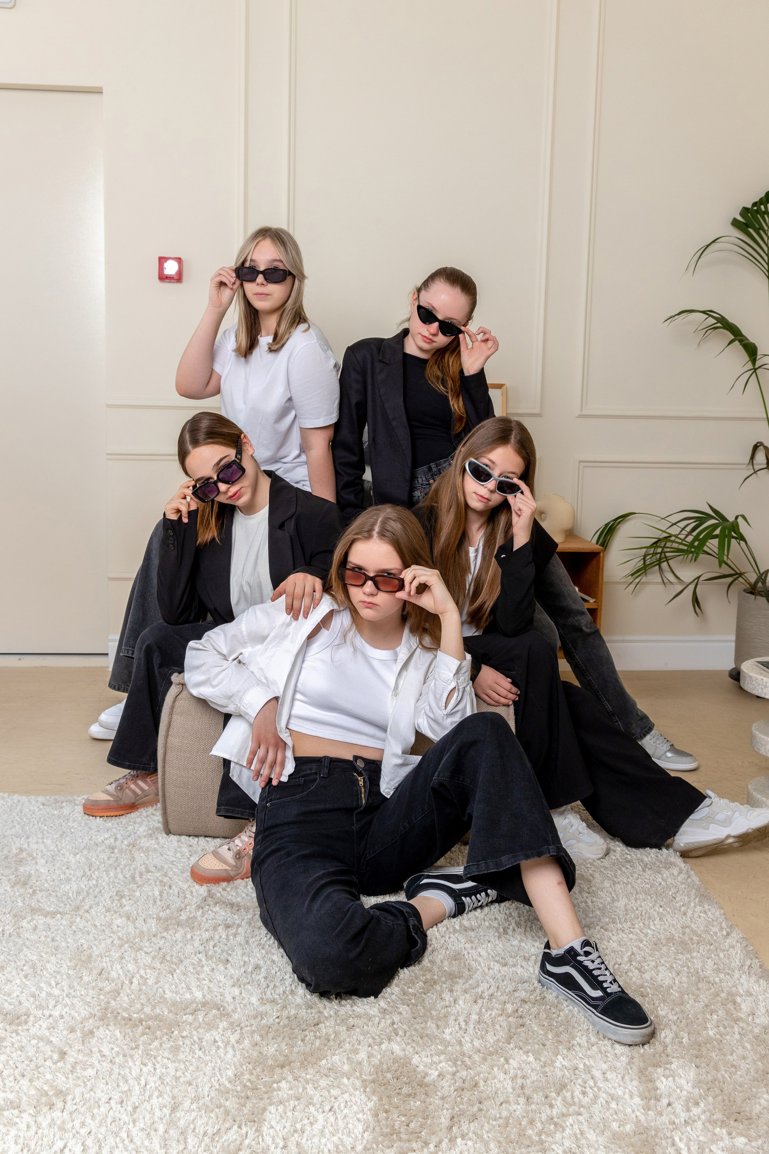 СТАРШАЯ ШКОЛА. Выпускные альбомы Москва Московская область Ирина Чугайнова