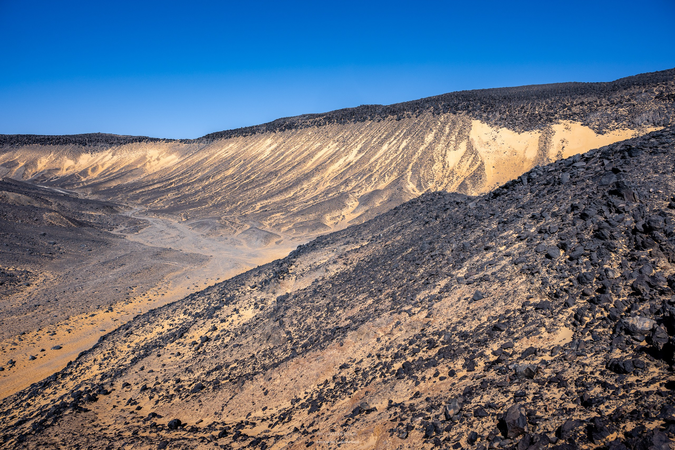 Пустыня чёрная, пустыня белая. Авторские стильные фотокартины