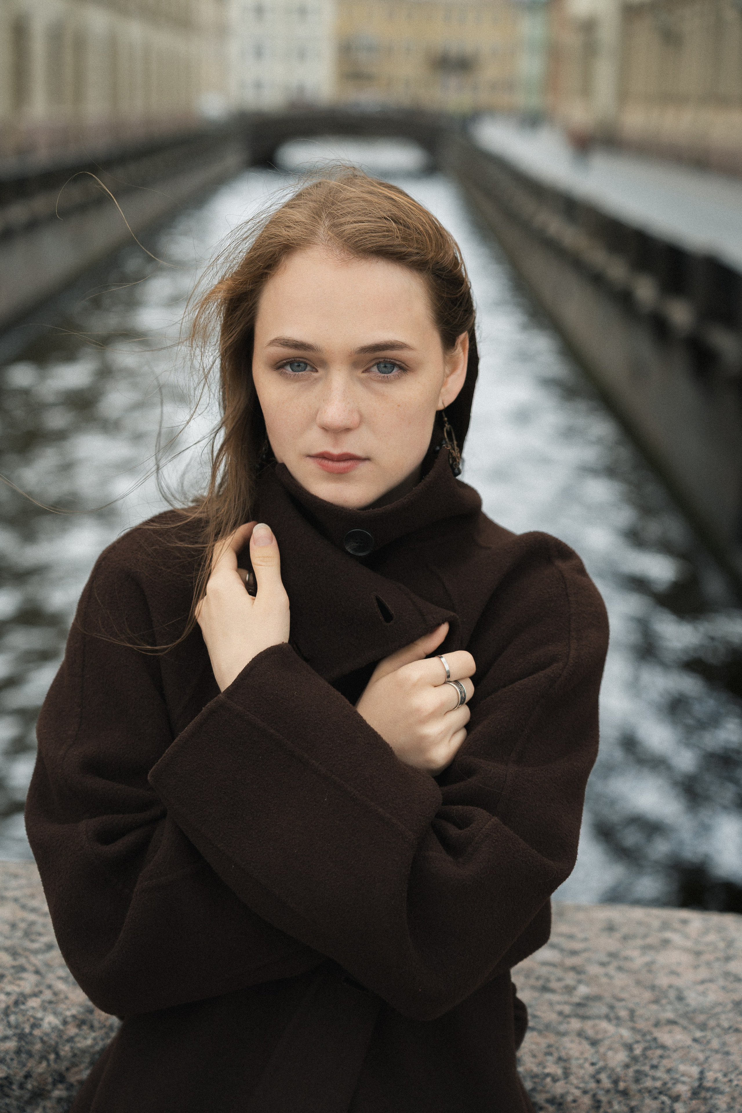 Женский портрет — персональная фотосессия в студии Санкт-Петербурге. Портретный и свадебный фотограф в Санкт-Петербурге Евгений Кузьмичёв